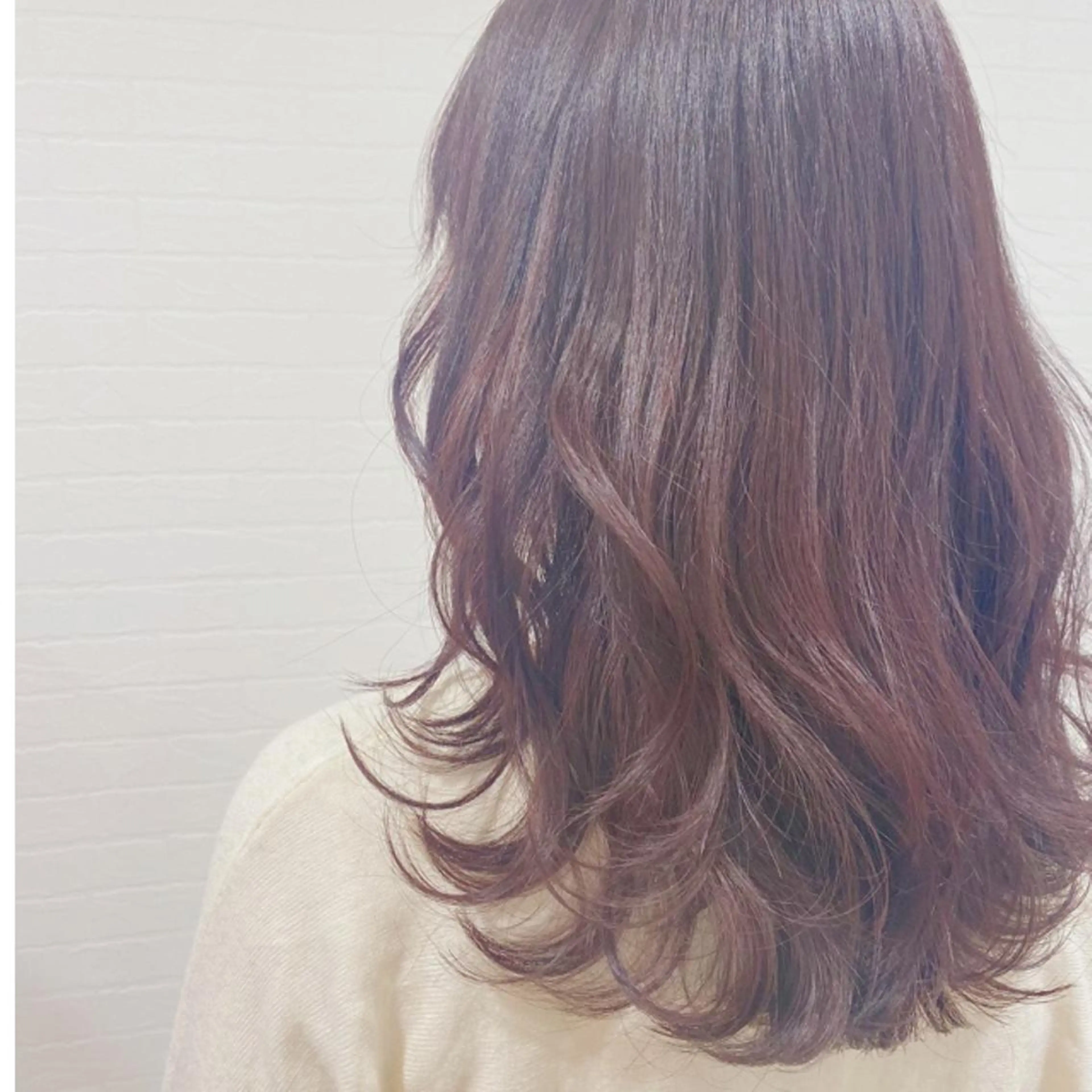 セミロング カラー ピンクカラー GRANLUSSO 〜グランルッソ駅前店所属・木口 嘉美のヘアスタイル