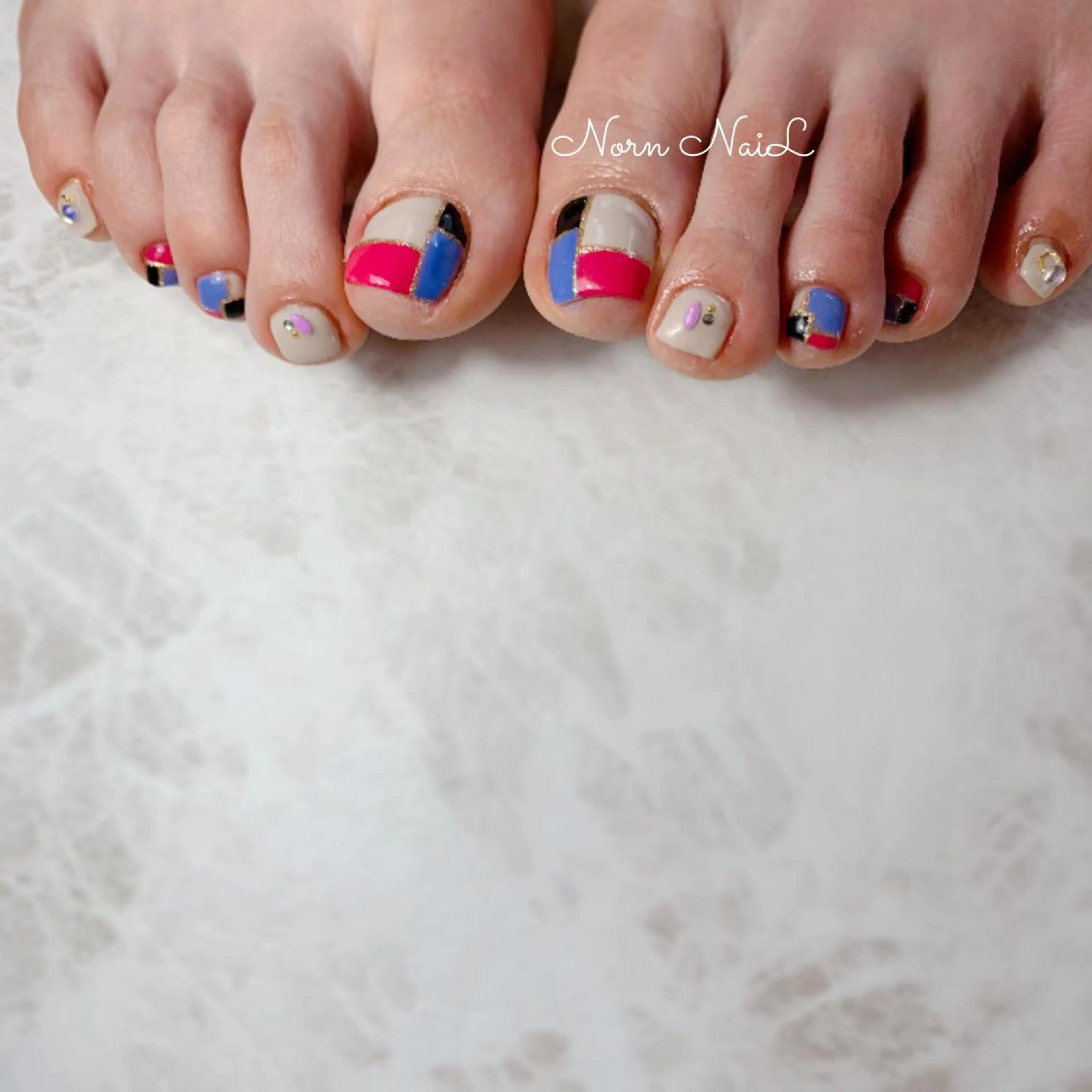 ネイル フットネイル U Ayaのネイルデザイン