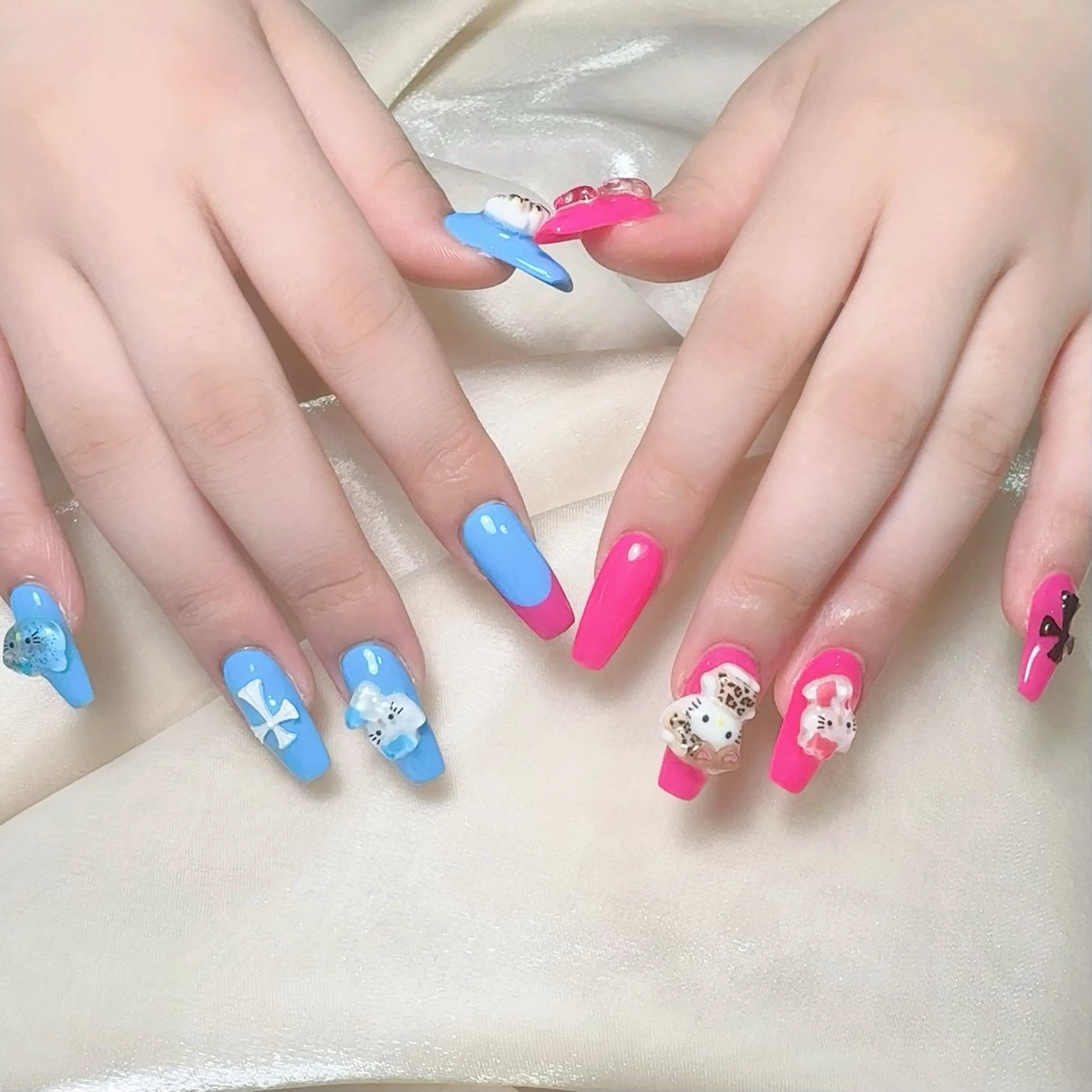 メンズ ネイル メンズ韓国風 アートネイル オーロラネイル ガーリー キラキラネイル ハンドネイル Nail salon 木にいるのネイルデザイン