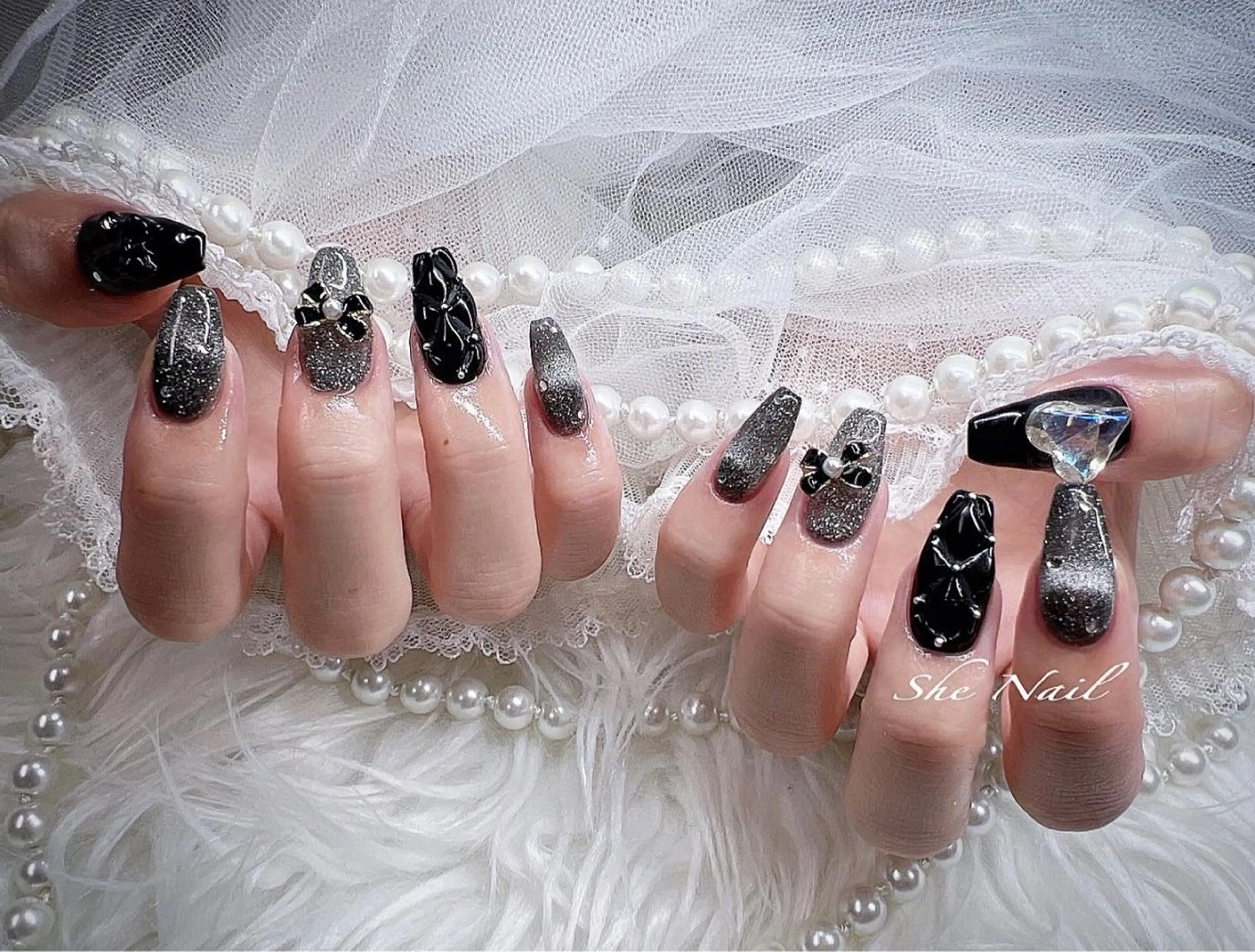 ネイル チークネイル 長さ出し フレンチネイル ガラスフレンチ マグネットネイル ハンドネイル She   Nail所属・ISA_ BELLAのネイルデザイン