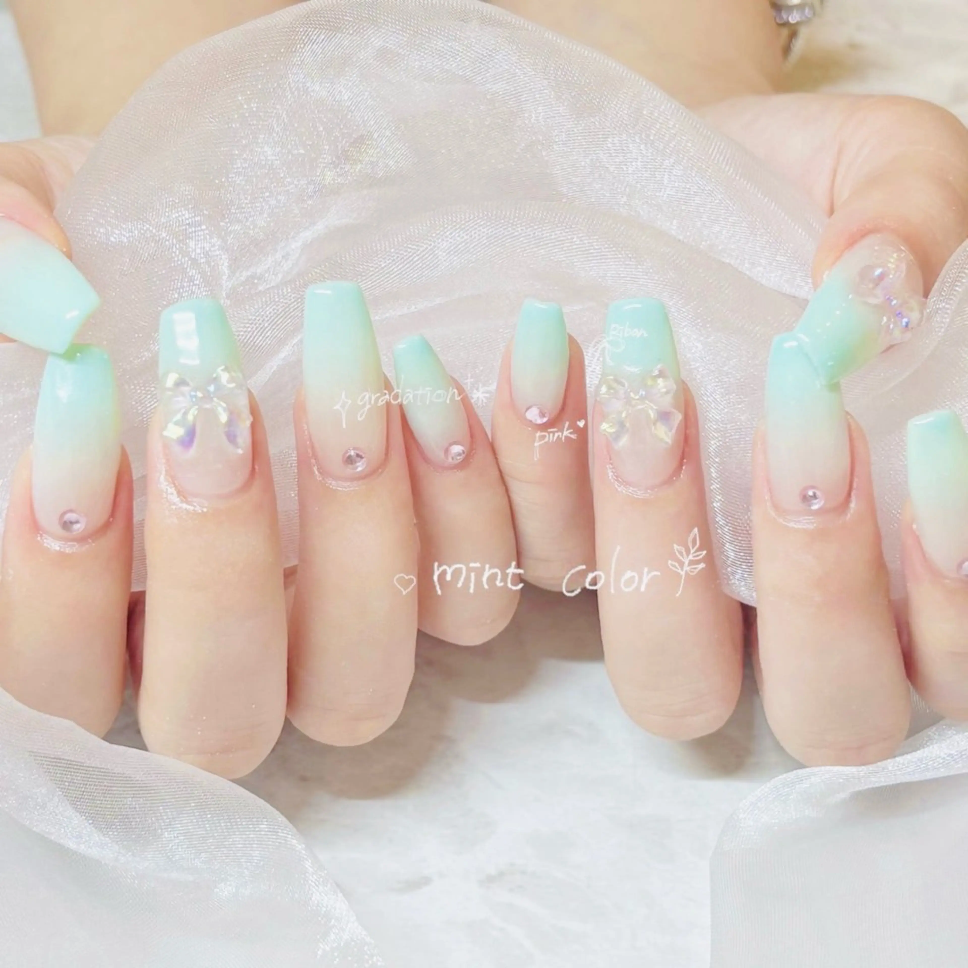 ベテラン担当💅🉐ハンドチップ長さ出し10本+ワンカラー+パラジェル5980円♪お写真モデル様👣オフ有+550円✨の写真