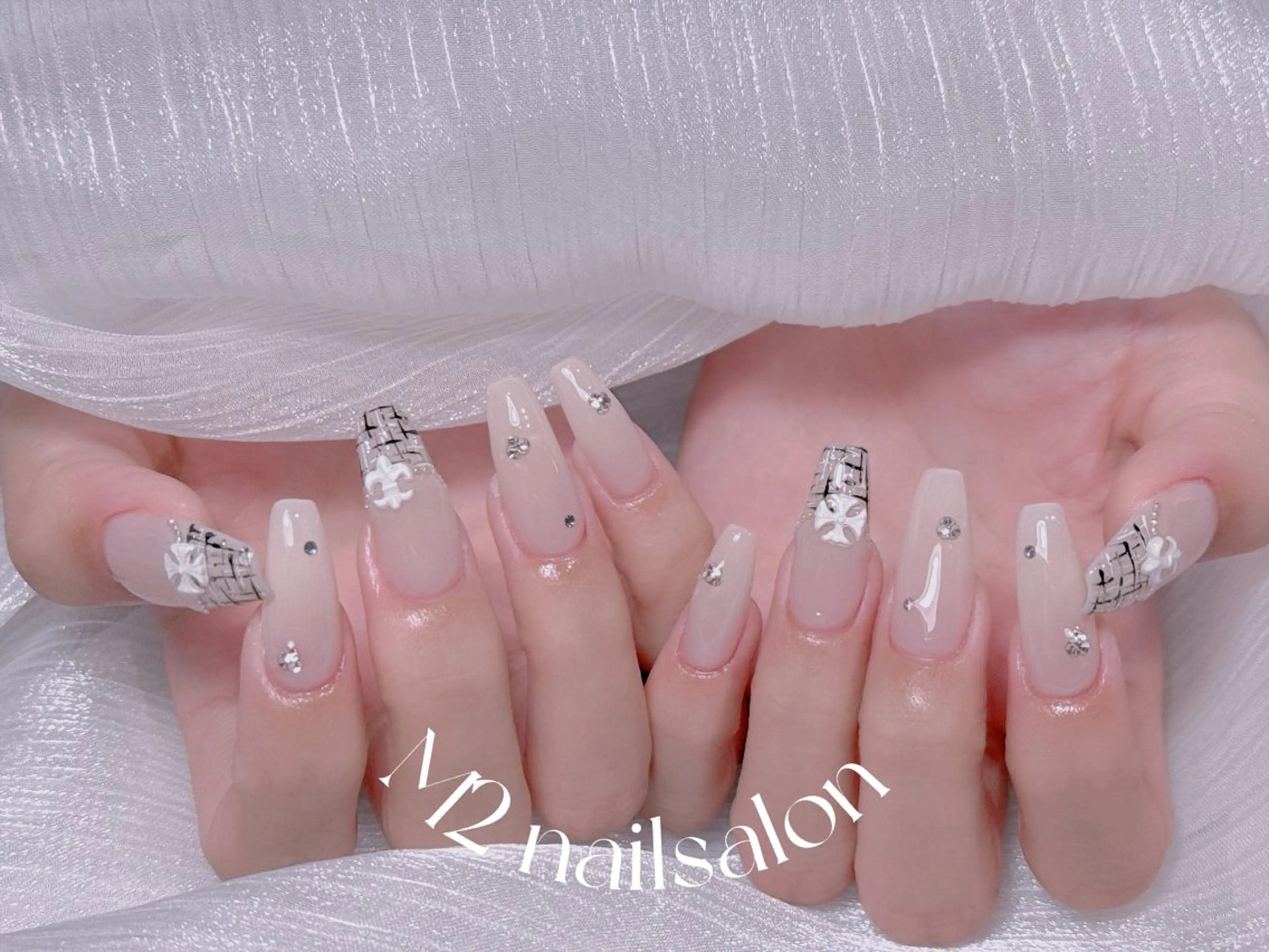 ネイル 長さだし専門店 M2　rikaのネイルデザイン