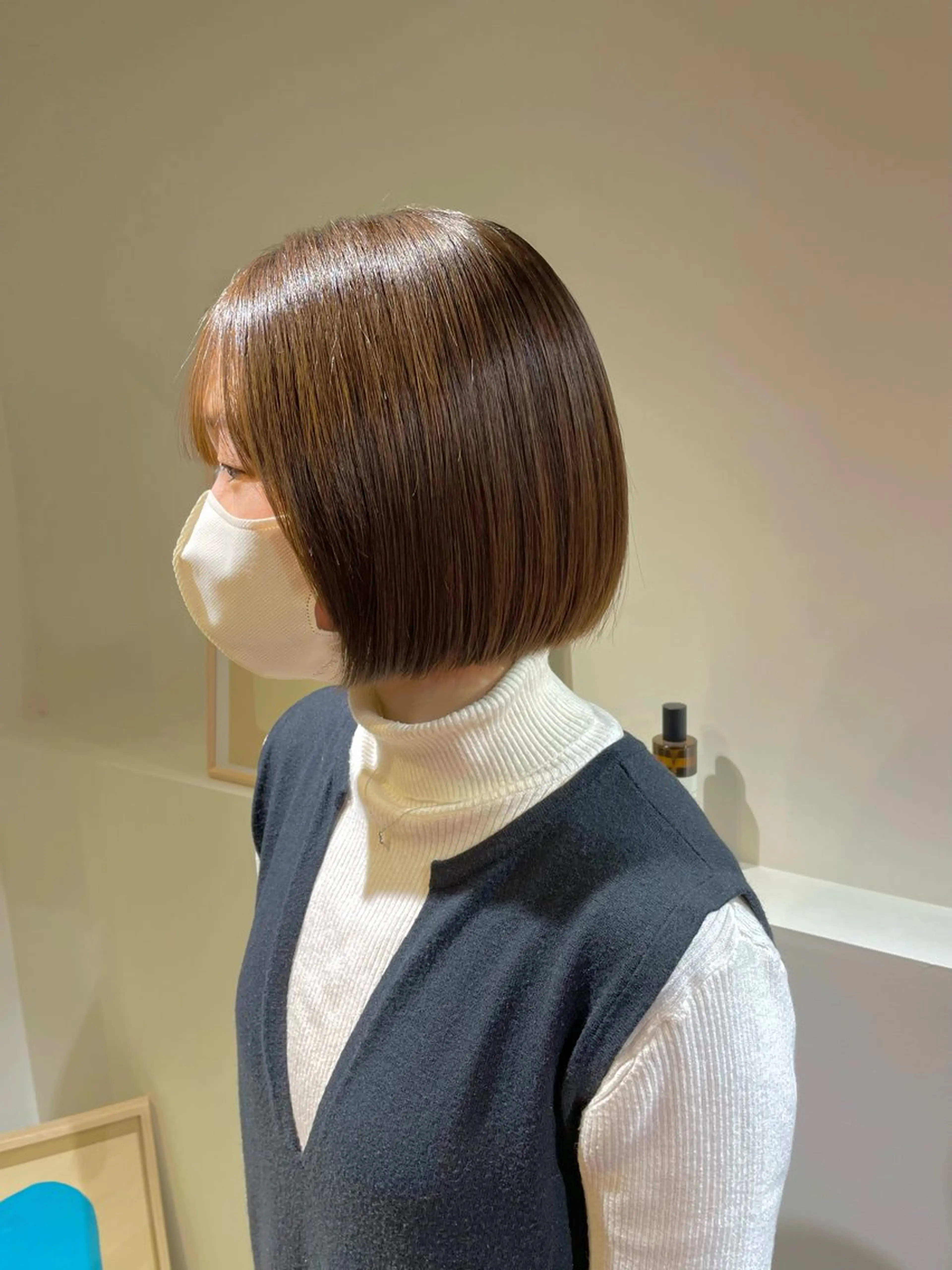 ショート パーマ 前下がりボブ アッシュ ボブ 髪質改善 レイヤーカット 髪質改善スペシャリス ト長尾勇弥/梅田中津のヘアスタイル