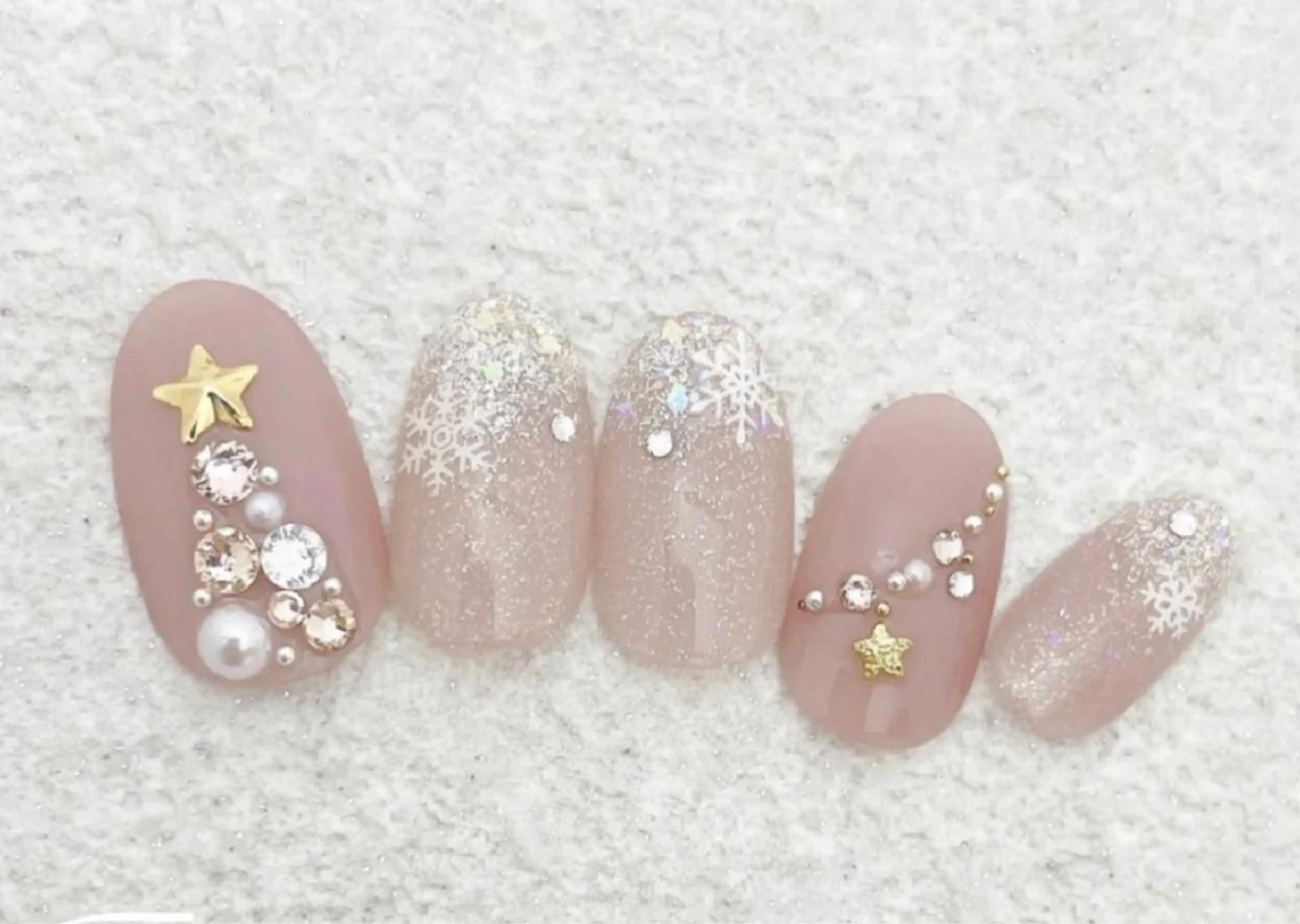 ネイル ハンドネイル YUYI.nail salonのネイルデザイン