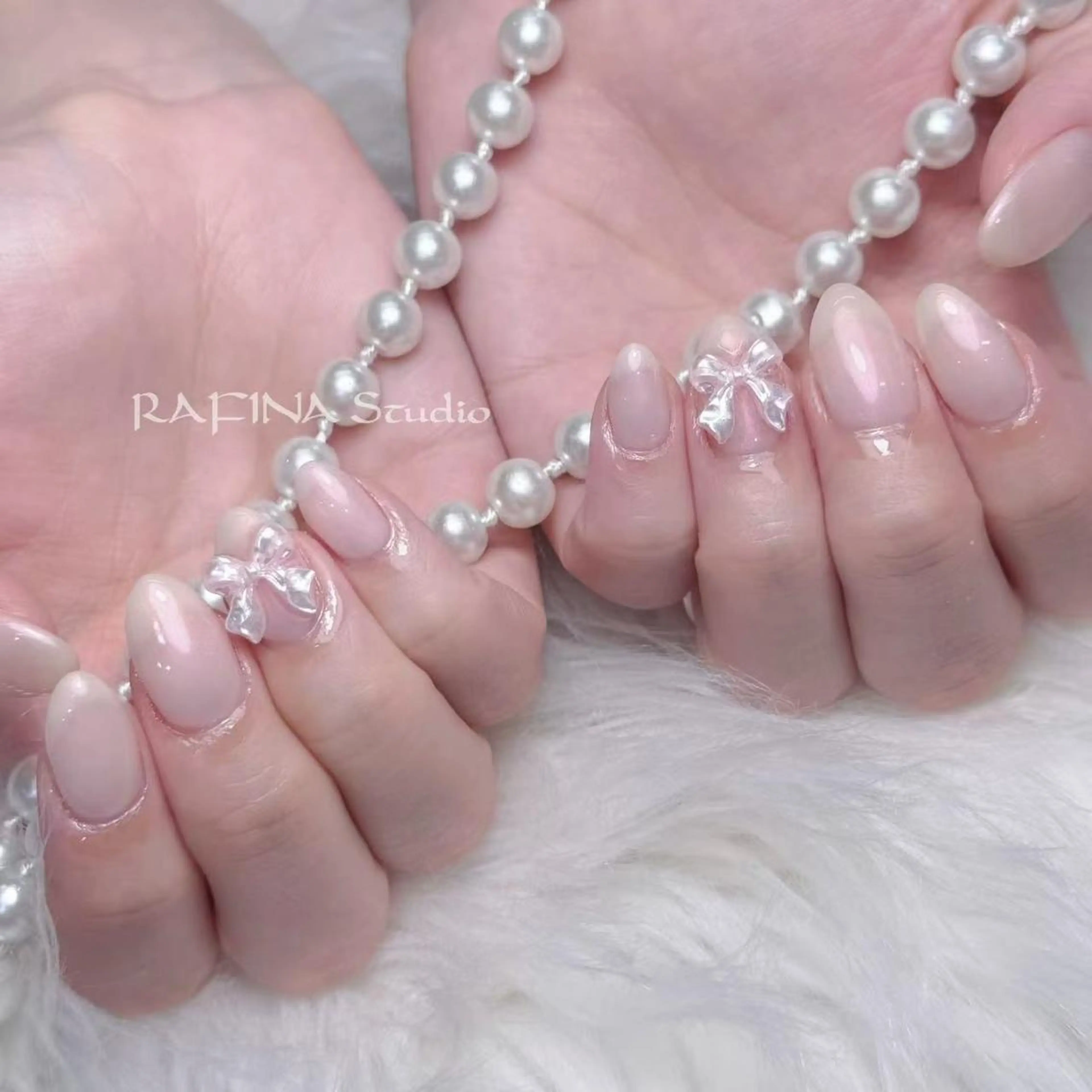 ネイル 桃香 Minaのネイルデザイン