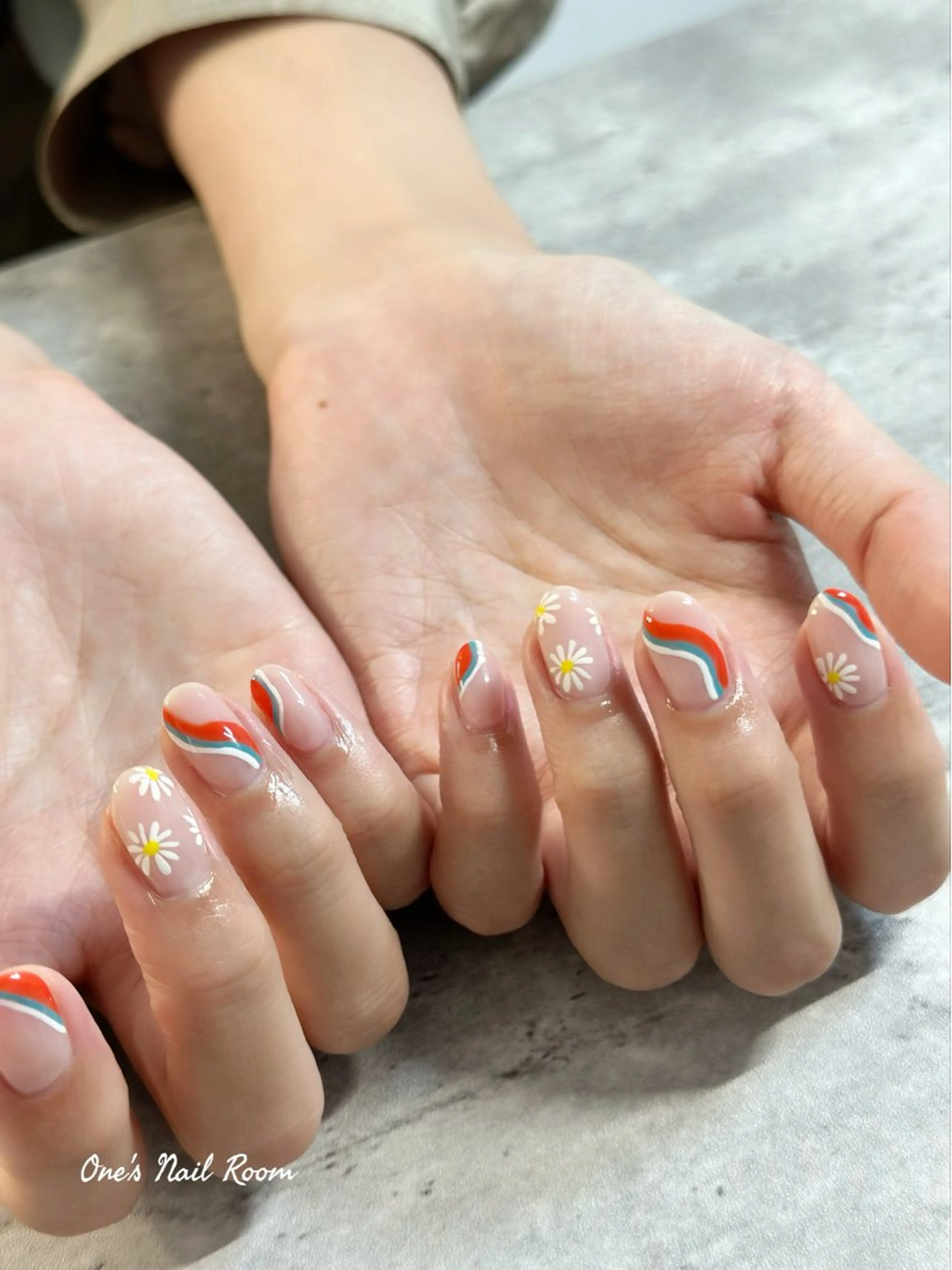 ネイル ハンドネイル One's Nail Roomのネイルデザイン