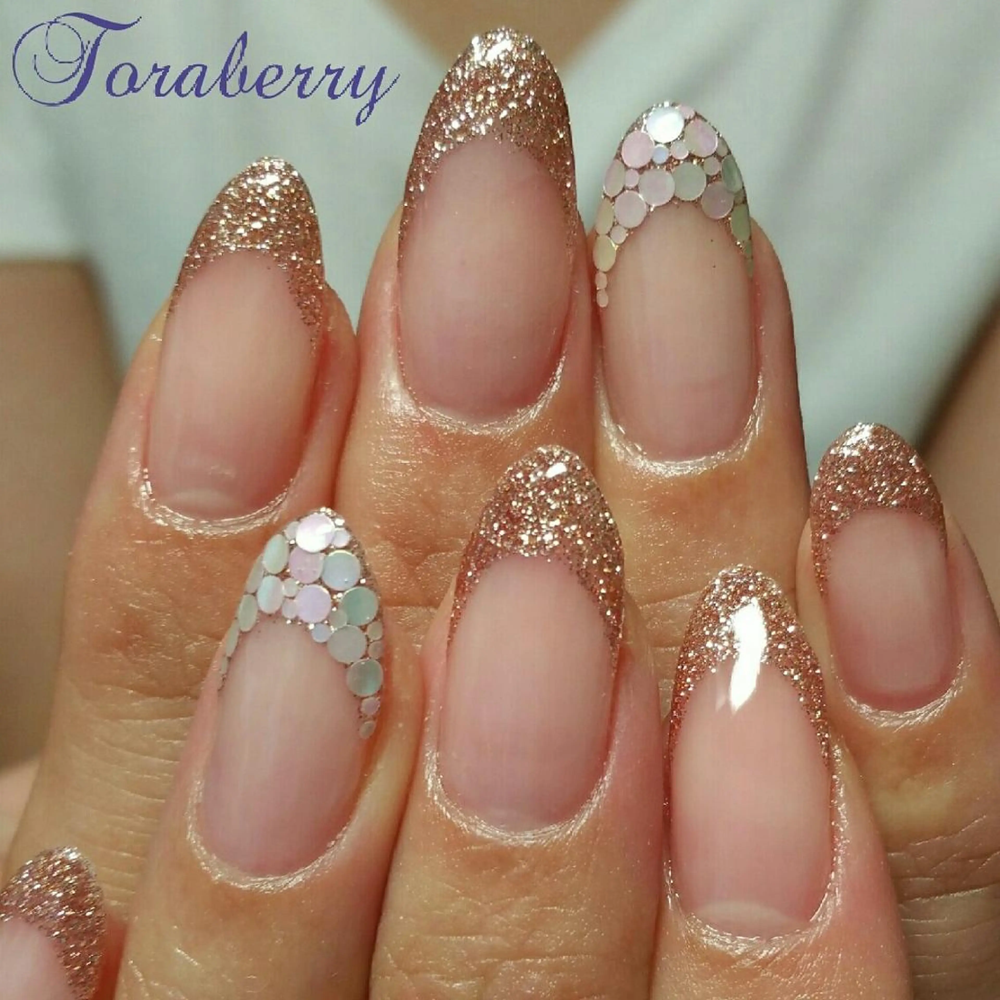 ネイル フレンチネイル ハンドネイル ネイリスト なつみのネイルデザイン