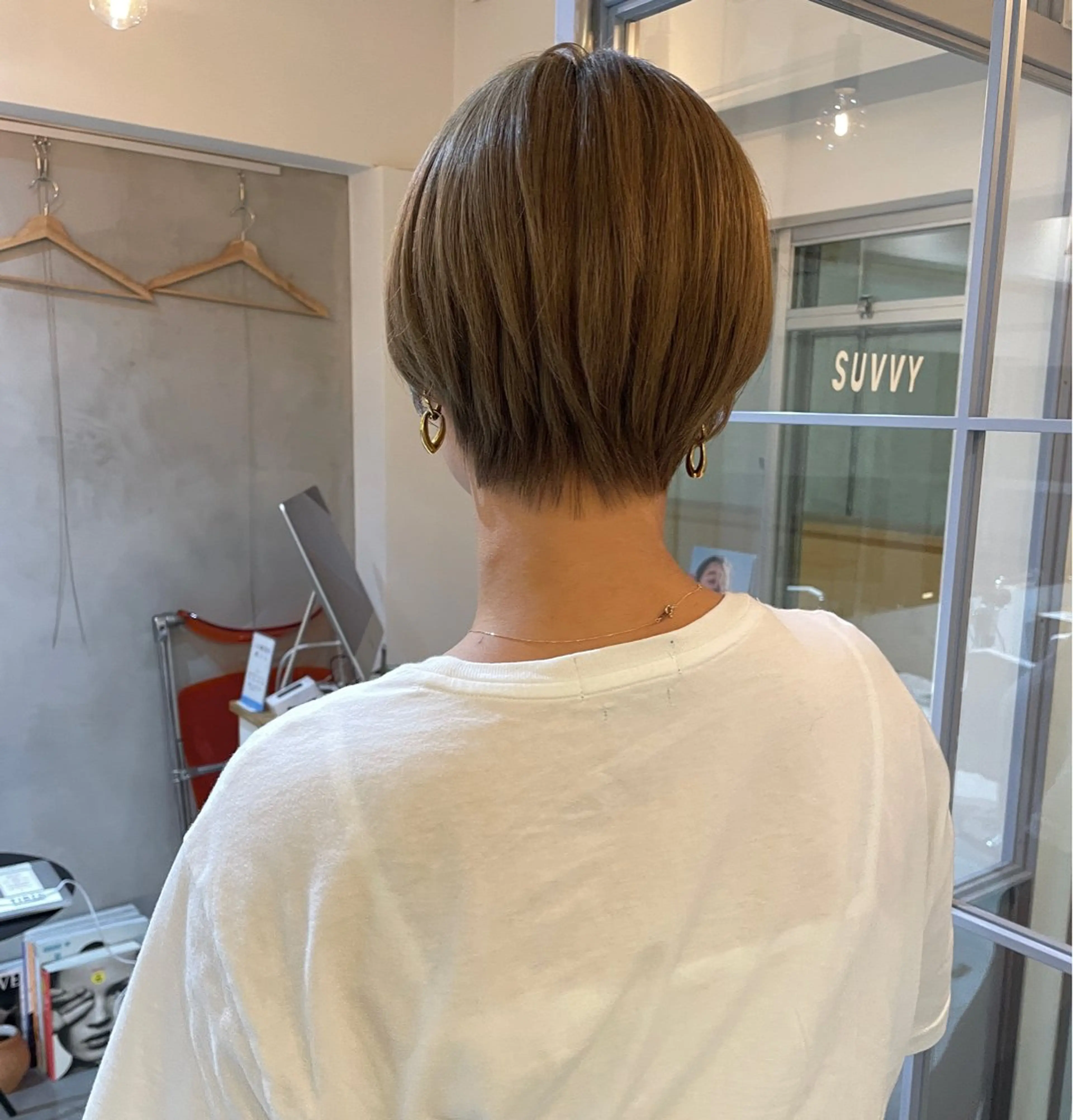 ショート miyu ハイトーン/レイヤーのヘアスタイル