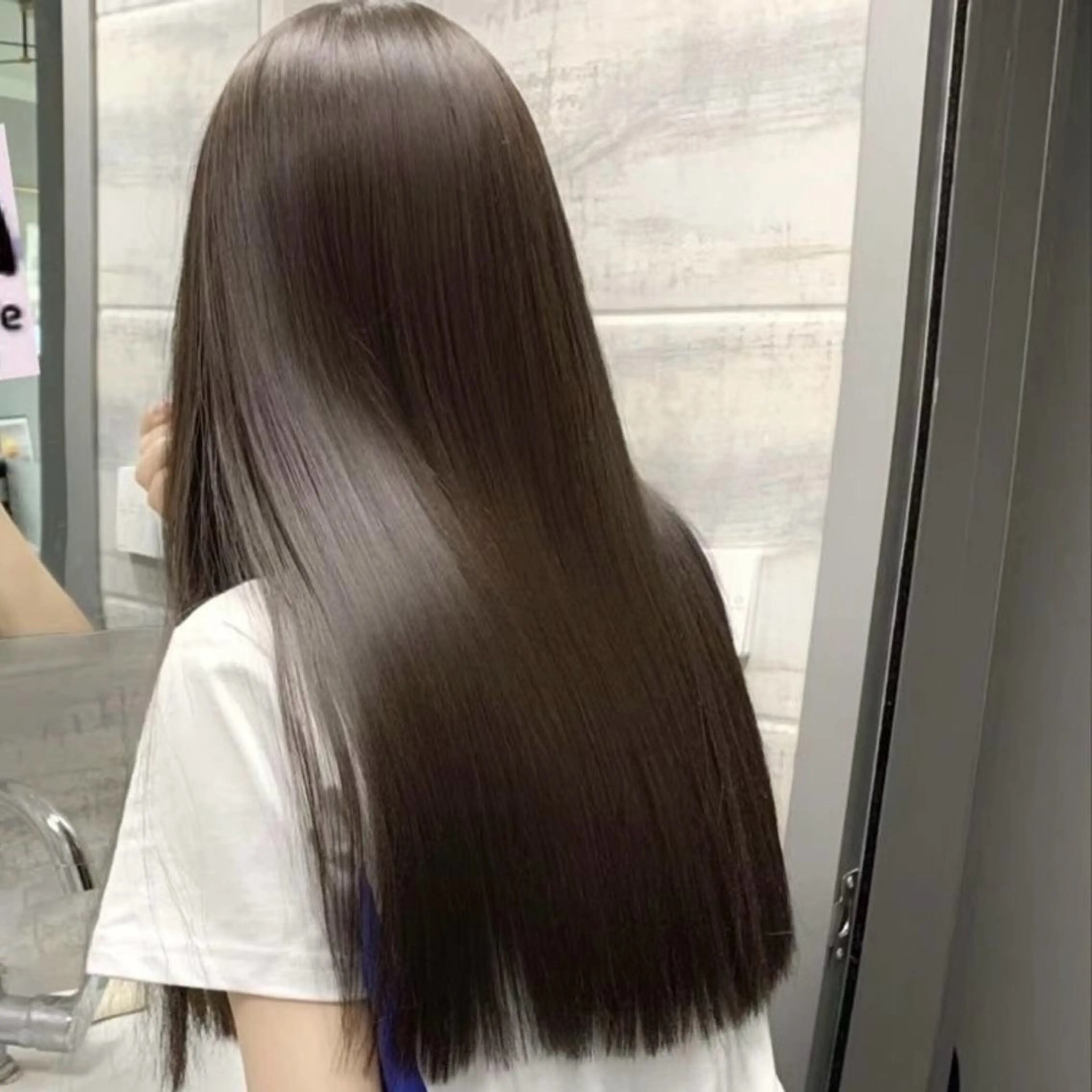 カラー 透明感カラー オリーブカラー カット ヘアカラー トリートメント ヘッドスパ 🍀火曜以外予約⭕ 安藤澪央☘️のヘアスタイル