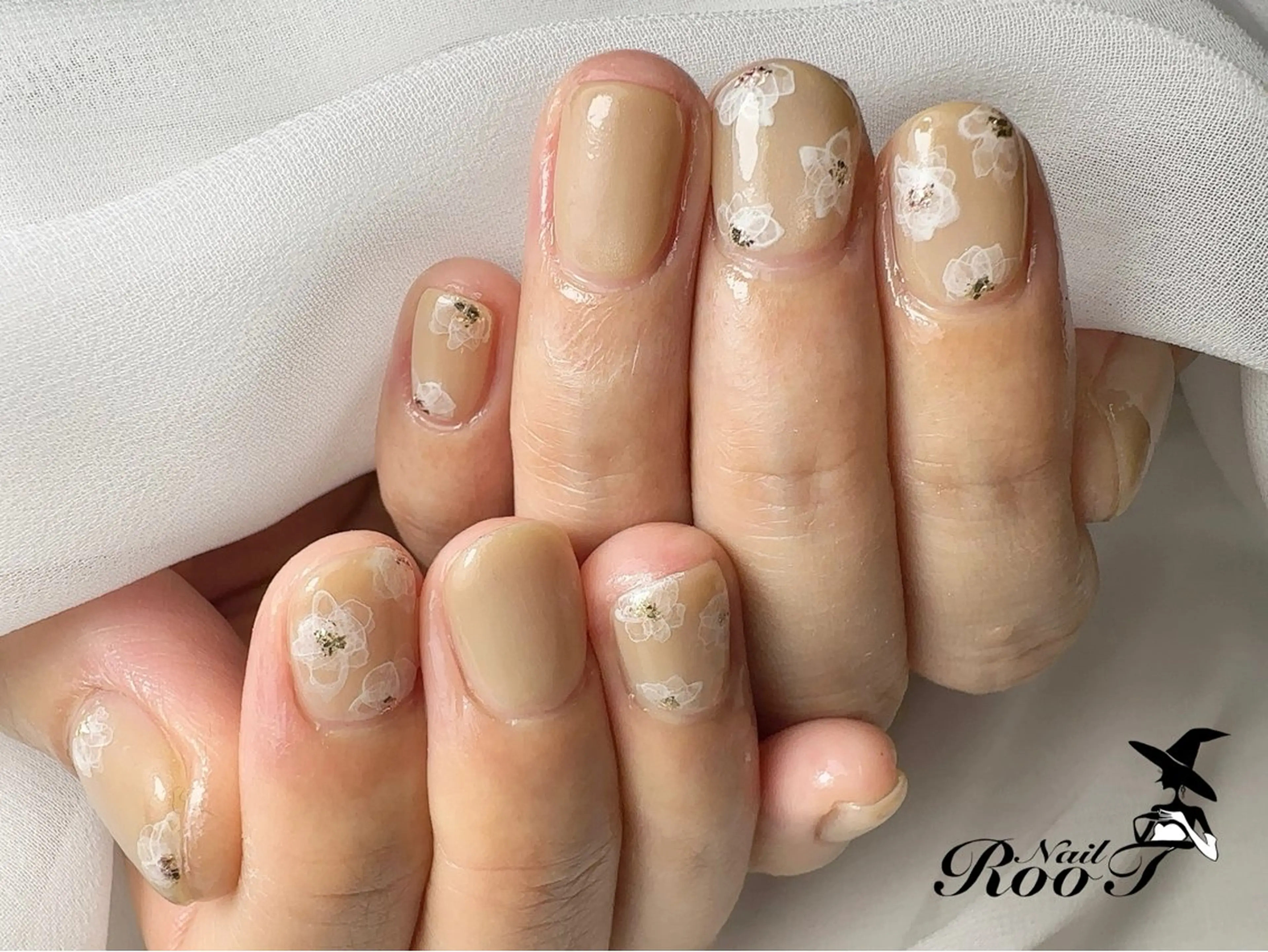 ネイル ハンドネイル RooT Nailのネイルデザイン