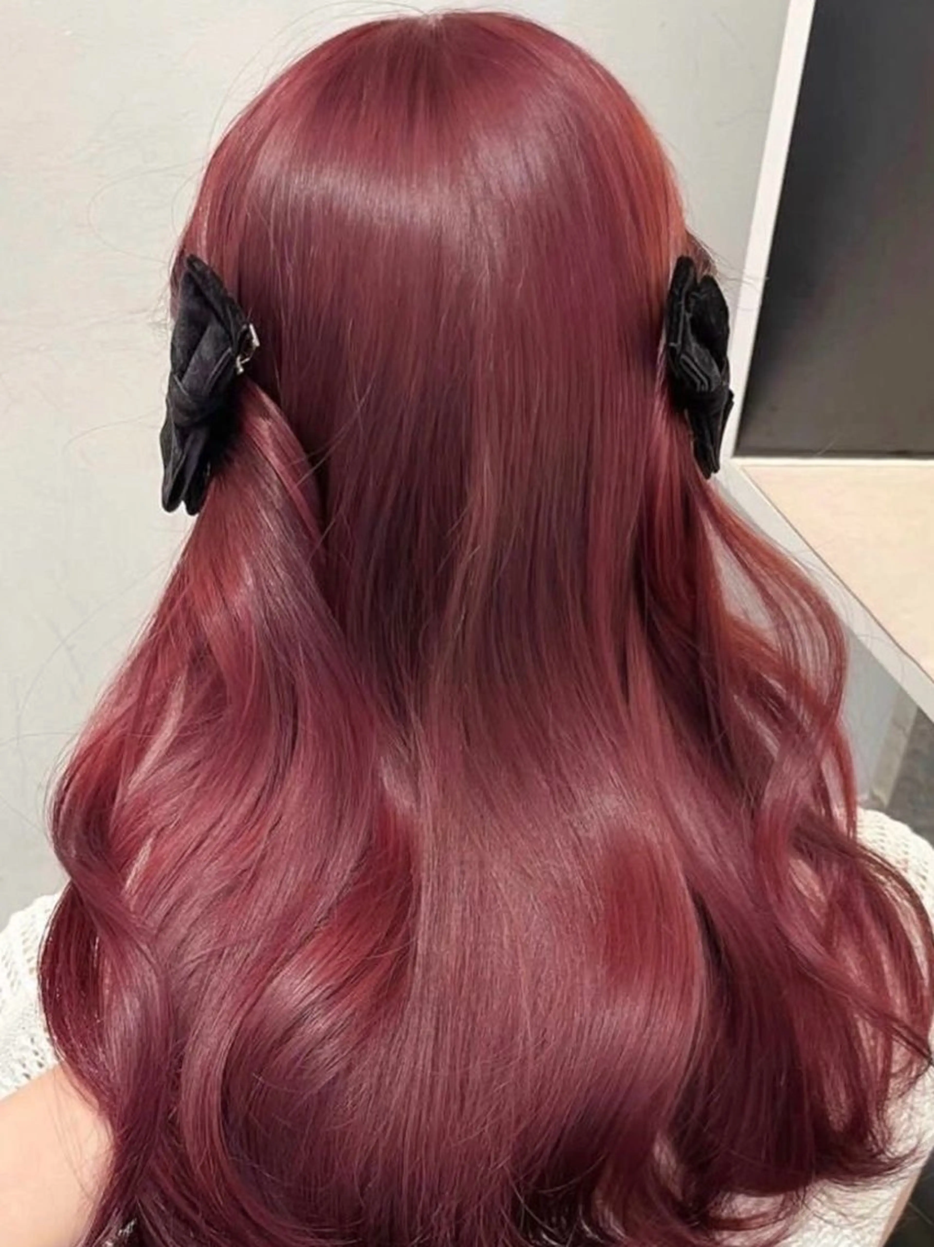ロング カラー トレンド暖色ヘア🍒 miu🍒のヘアスタイル