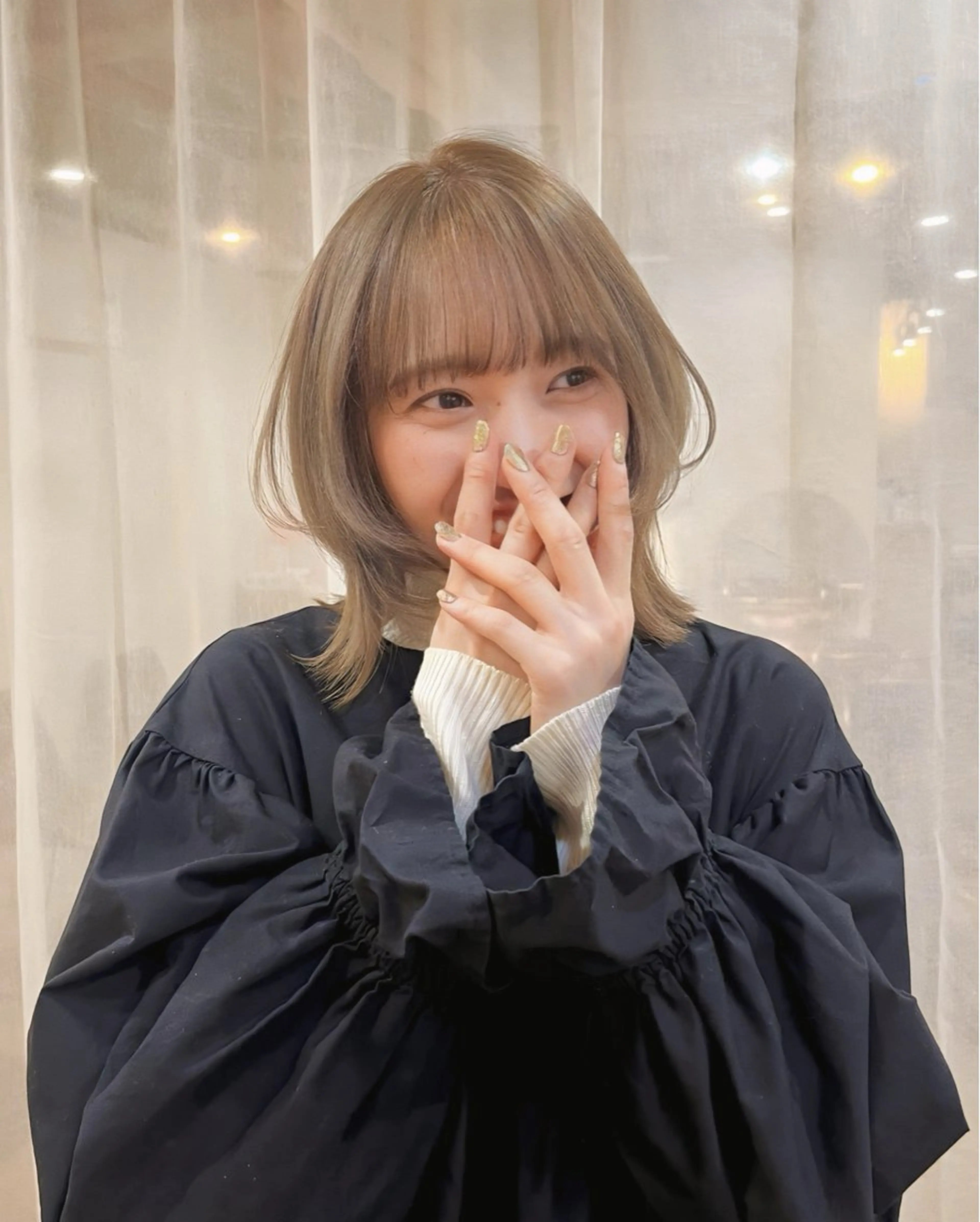 ミディアム カット ヘアカラー トリートメント 義本 風佳のヘアスタイル