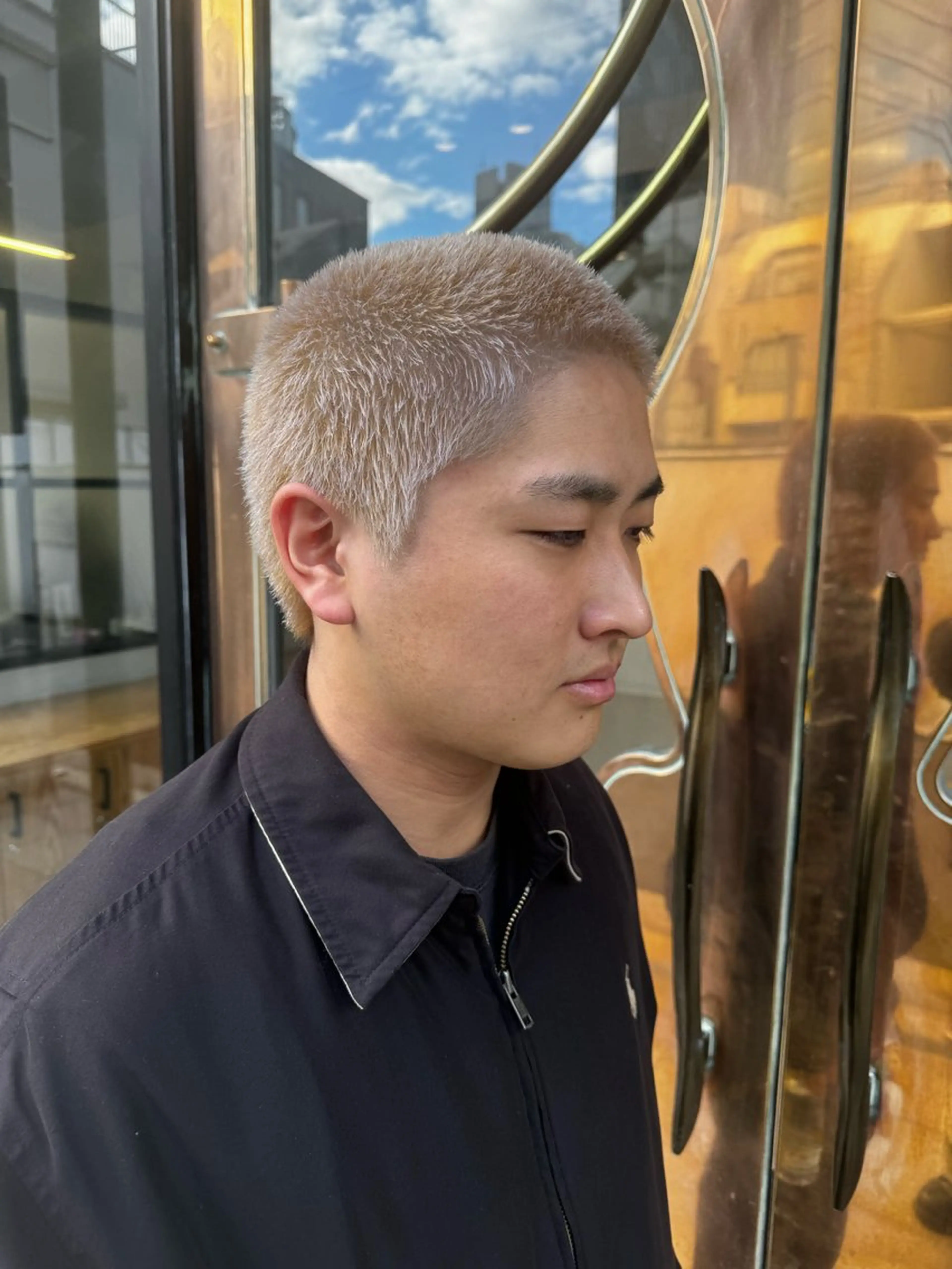 ショート カラー カット ヘアカラー メンズNO.1口コミ 高評価🟡三澤拓海✅のヘアスタイル