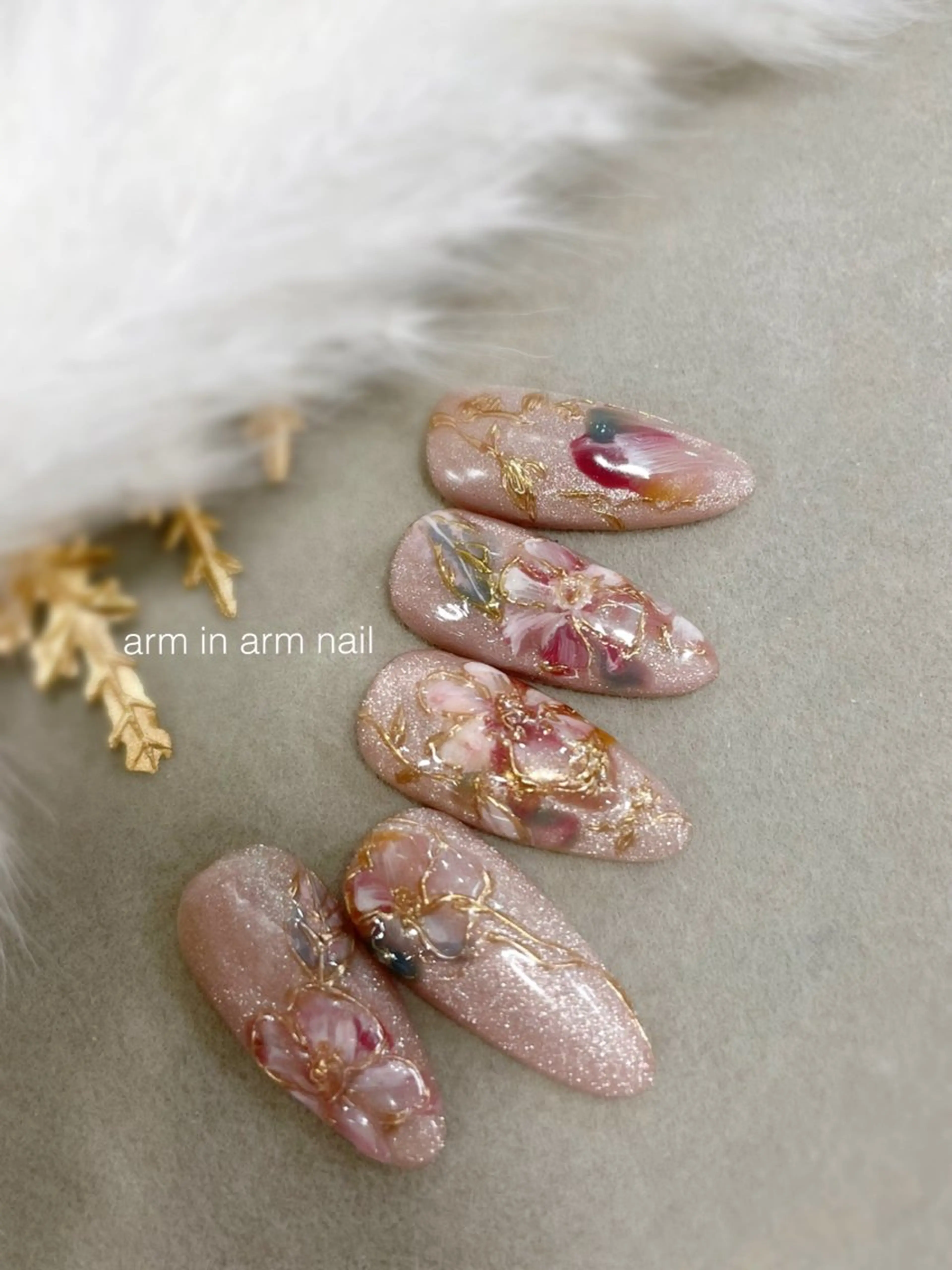 ネイル arm in arm ︎✿Yamamotoのマツエク・マツパデザイン