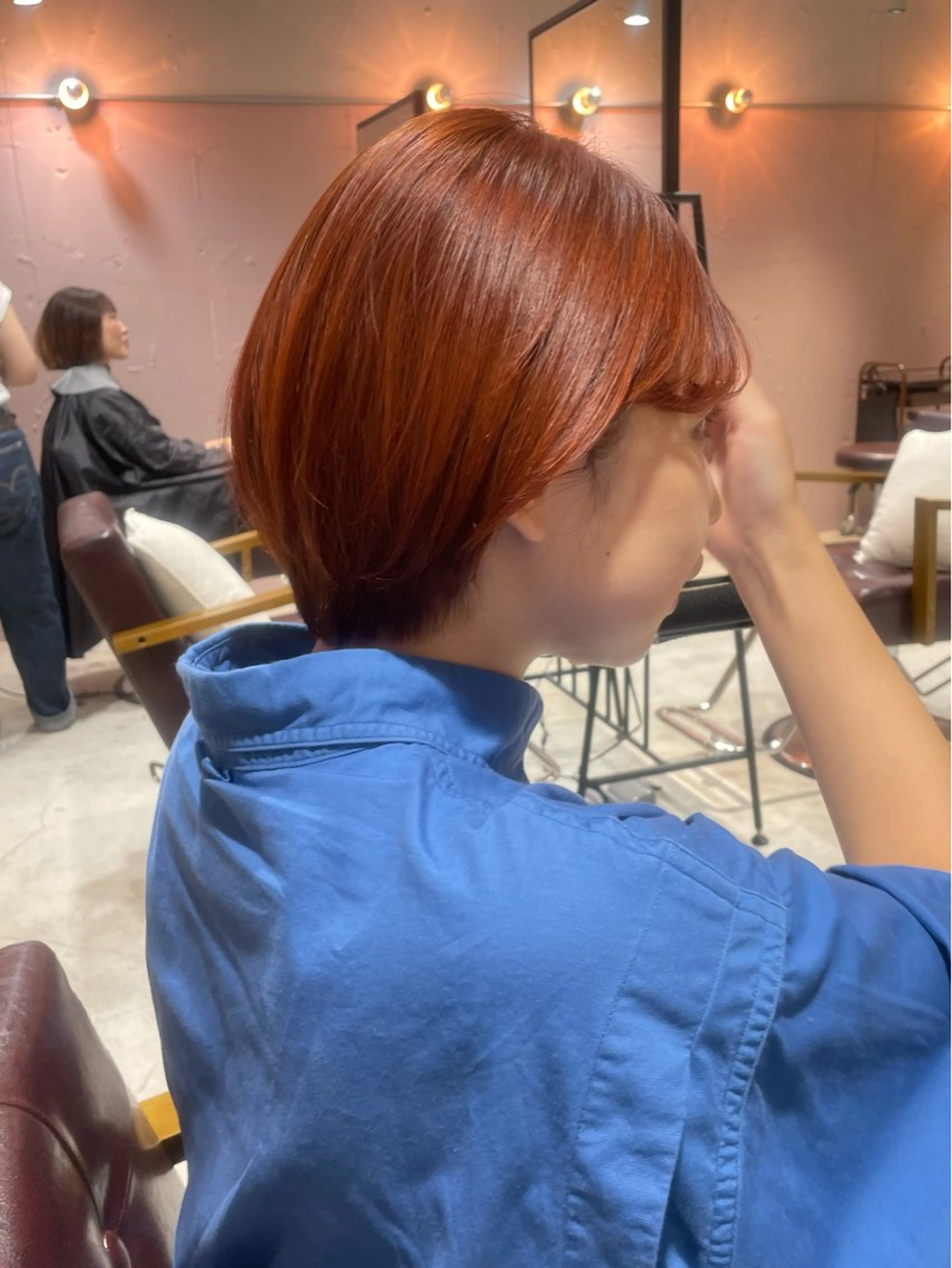 ショート カラー ベージュカラー ブリーチ ブラウンカラー 透明感カラー ダブルカラー カット ヘアカラー トリートメント mei｜顔まわり ×透明感カラーのヘアスタイル