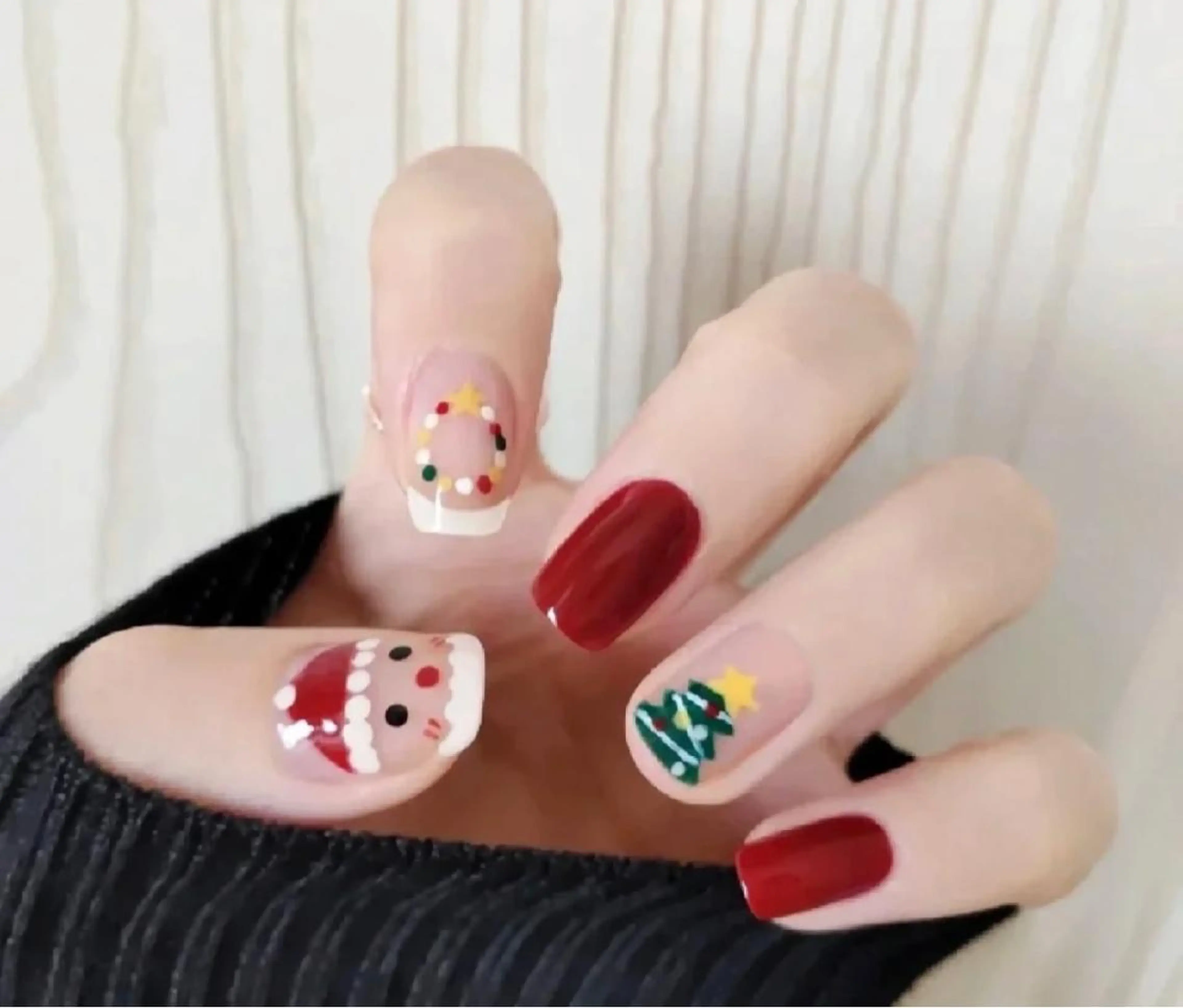 ネイル ラッキー 玲奈のネイルデザイン