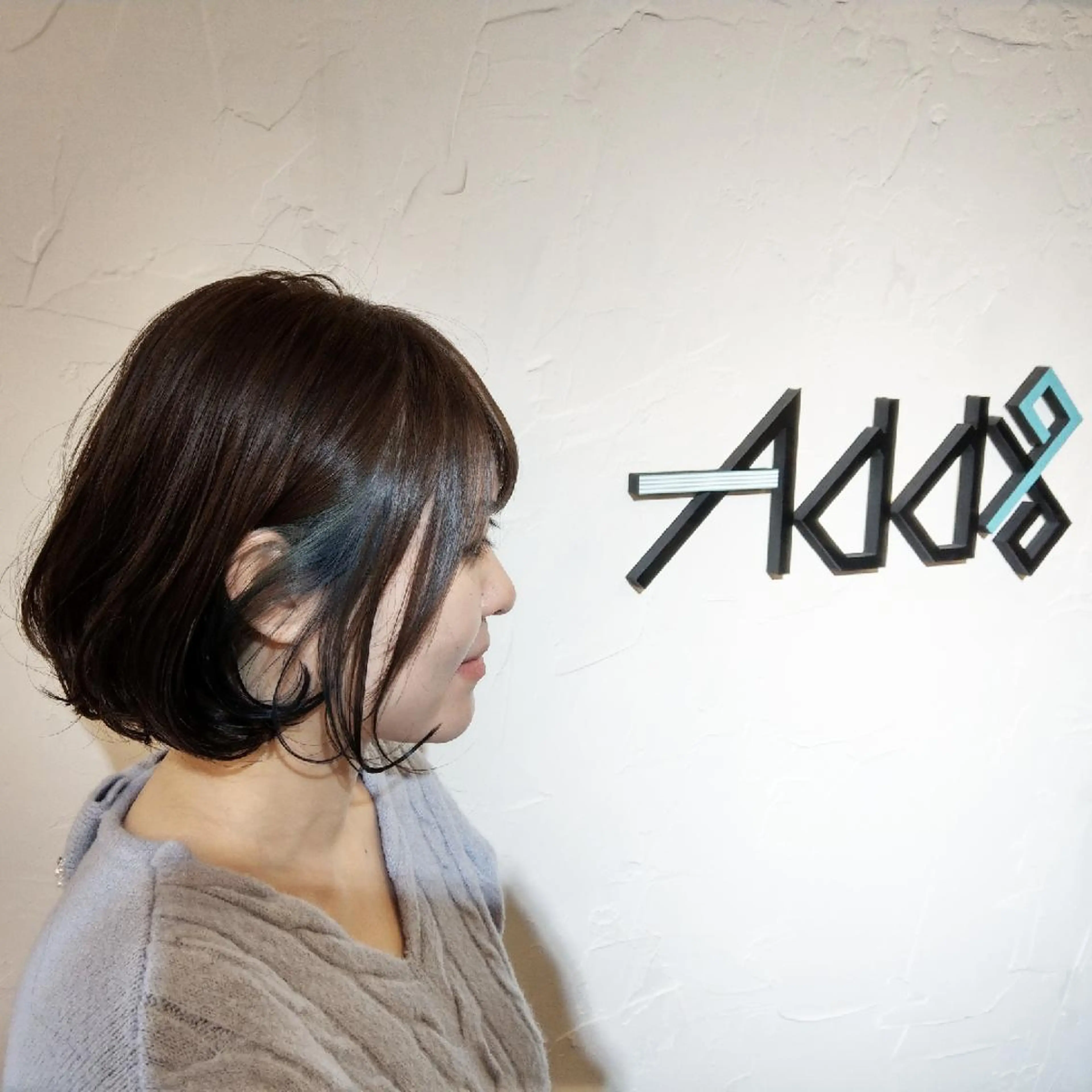 ショート カラー ヘアアレンジ ブリーチ ブルーカラー インナーカラー ヘアカラー トリートメント Add9 柳田健登のヘアスタイル