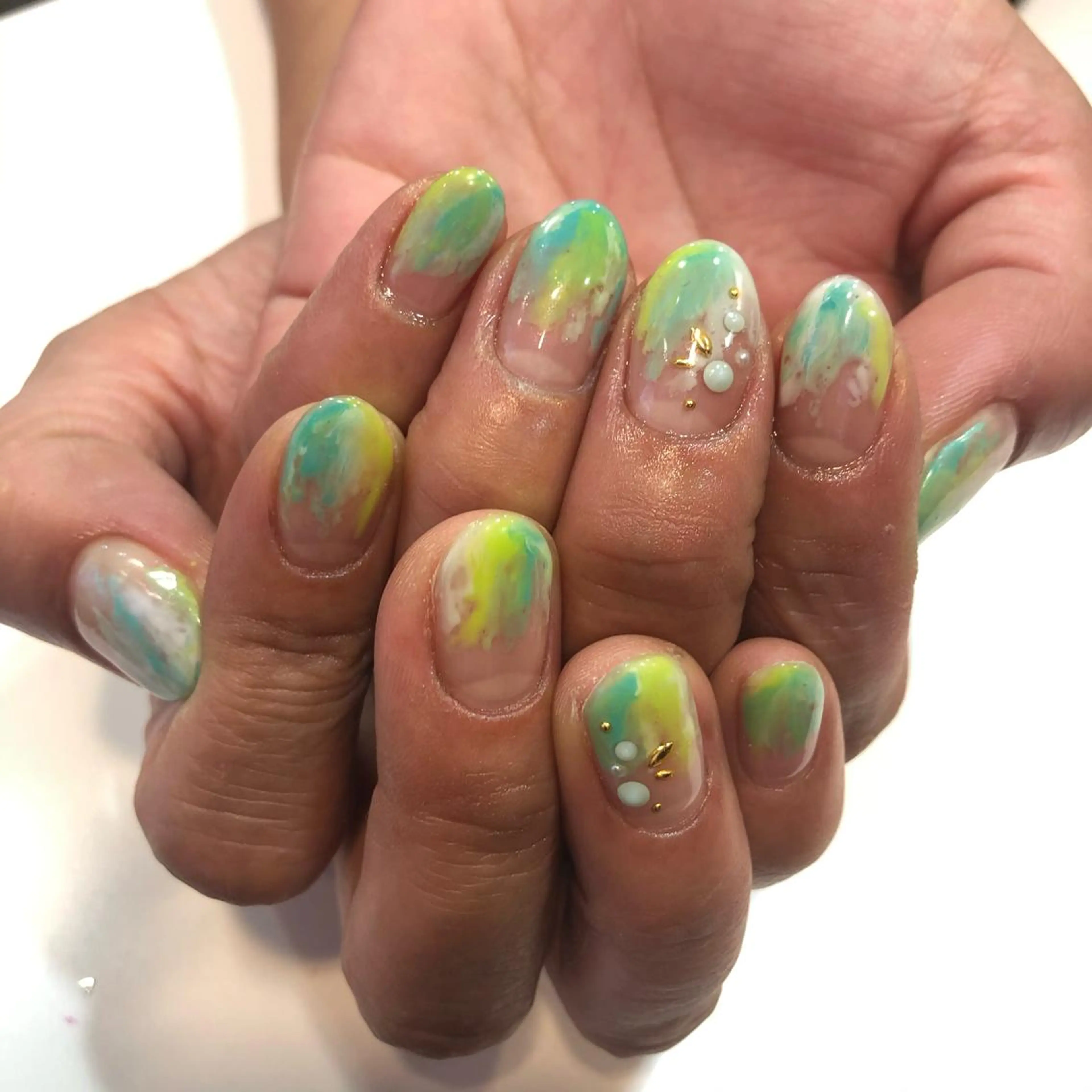 ネイル ハンドネイル 河野 弥月のネイルデザイン