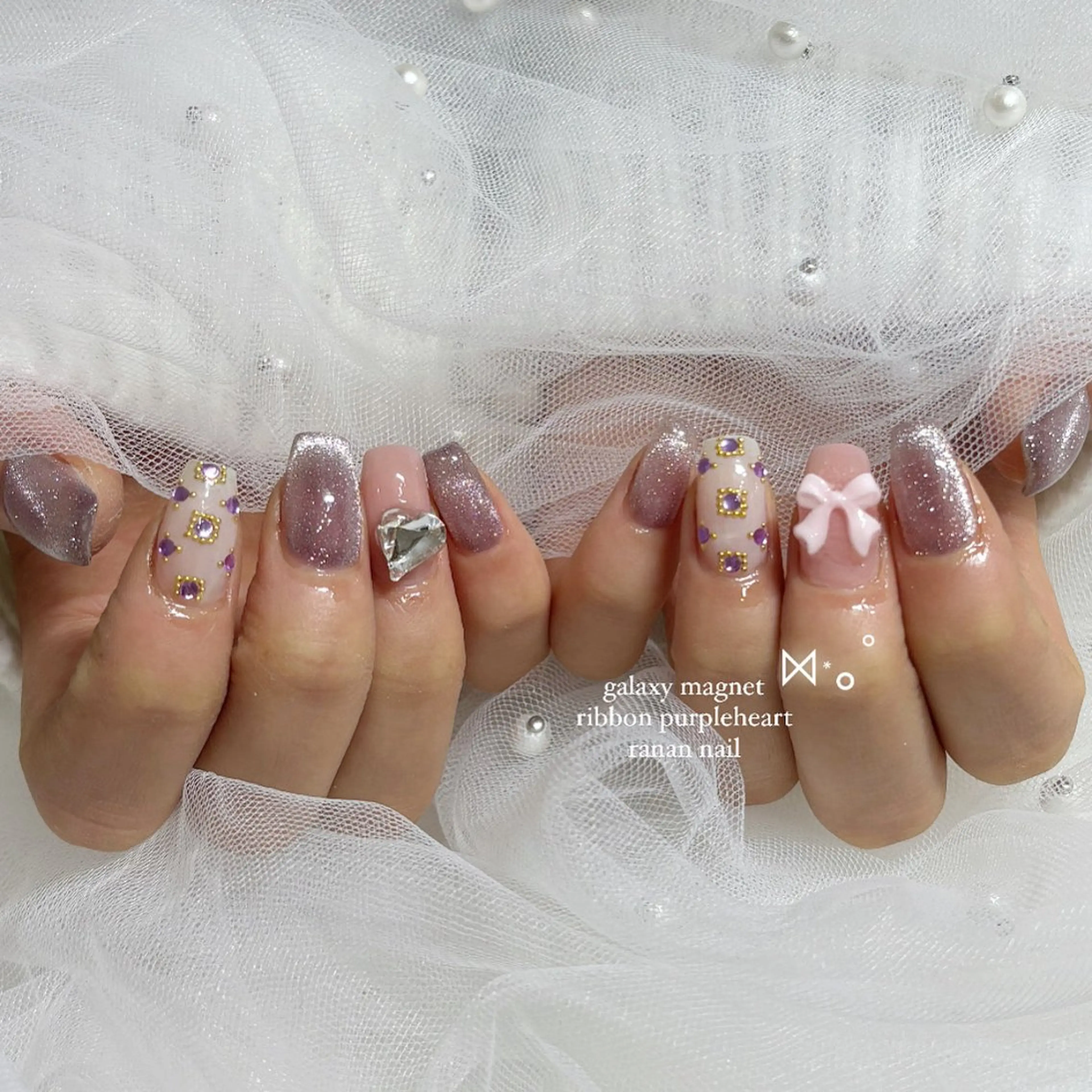 ネイル 𝓇𝒶𝓃𝒶𝓃 𝓃𝒶𝒾𝓁のネイルデザイン