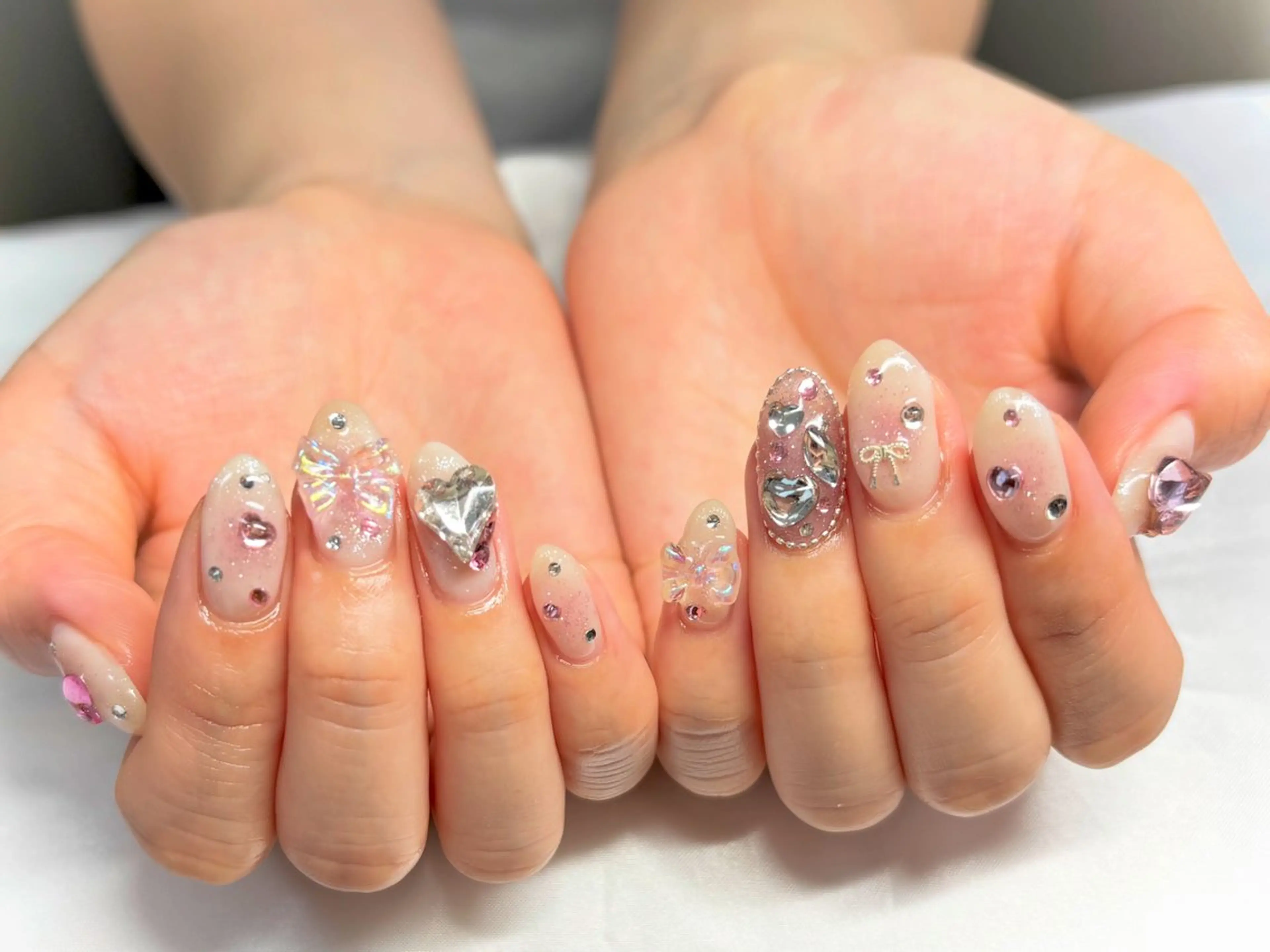 ネイル チークネイル ハンドネイル Nail salon Cielel⟡Ayaのネイルデザイン