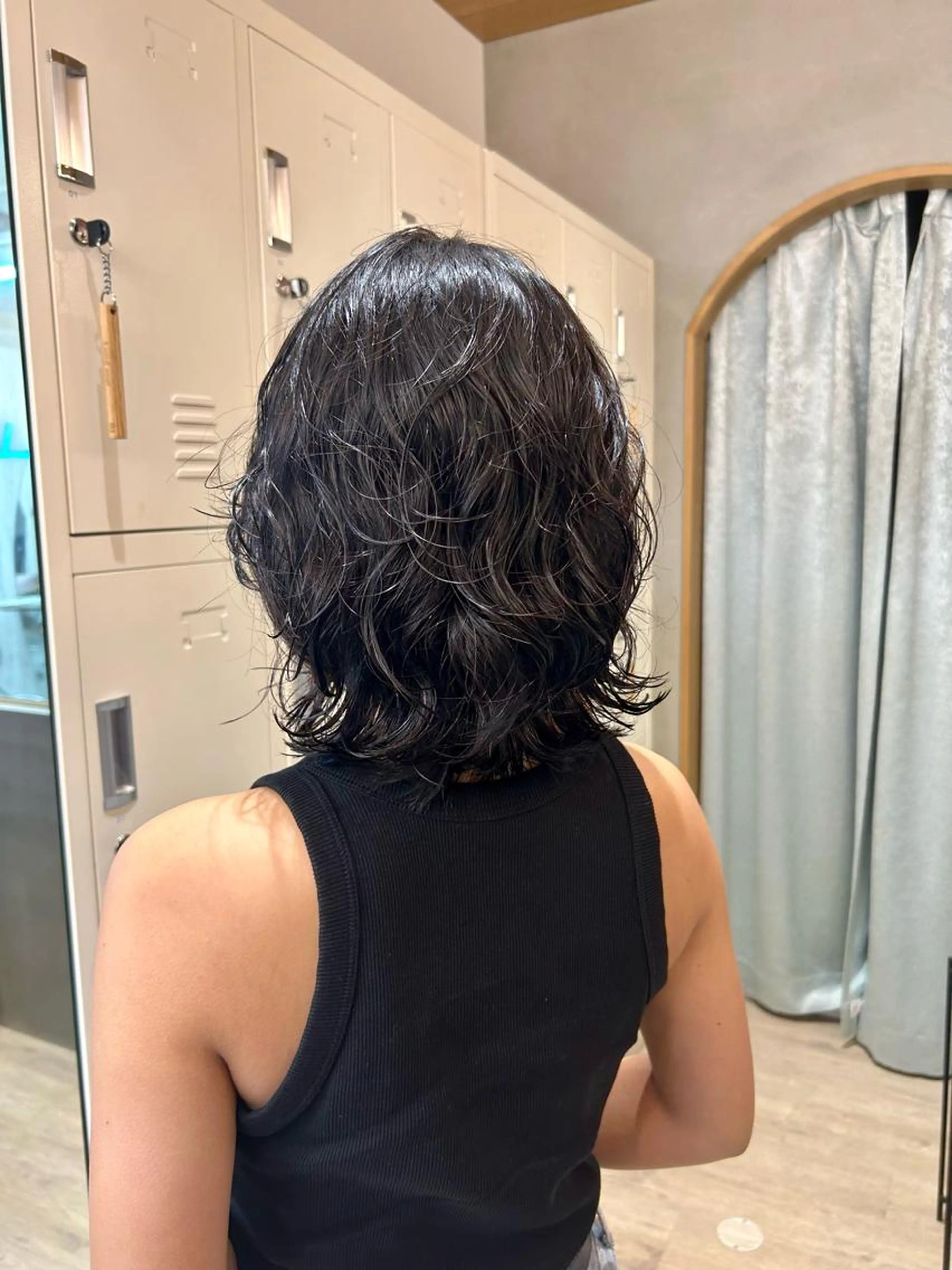 ❣️パーマmenu👩🏼‍🦱❣️デザインパーマ＋似合わせカット＋内部補修トリートメント付き♥️レイヤーカット/ボブの写真