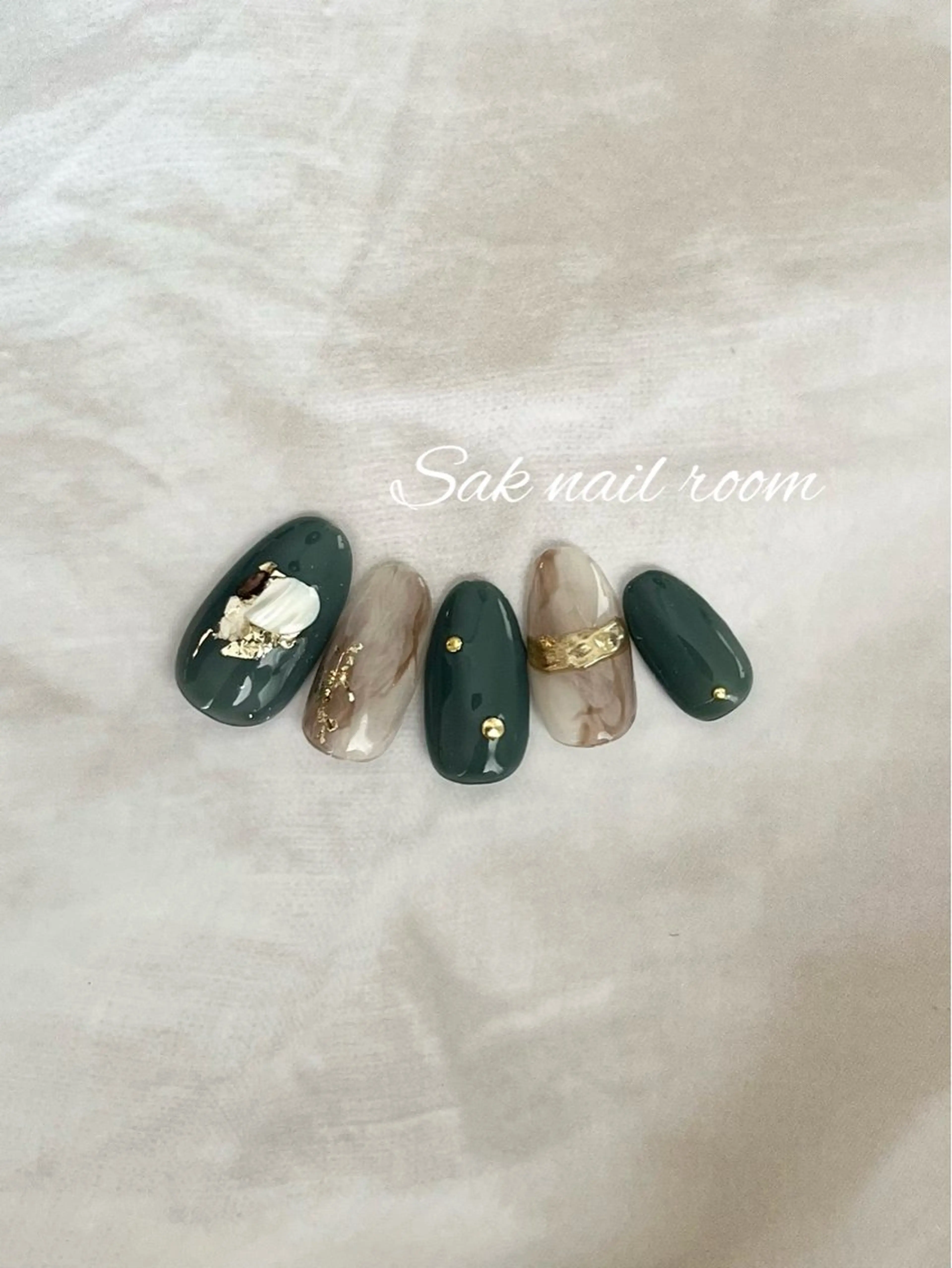 ネイル Sak nailroomのネイルデザイン