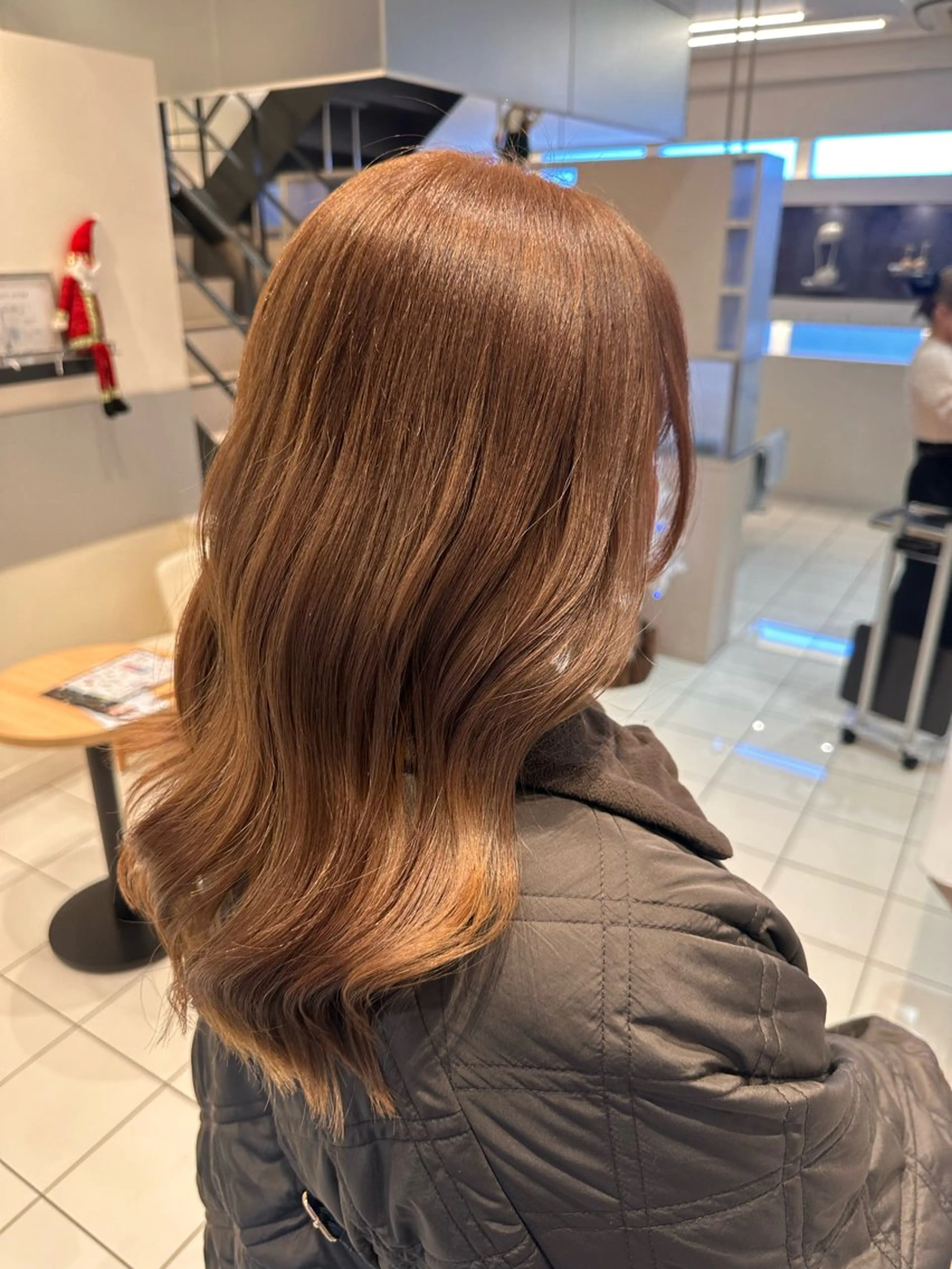 セミロング カット ヘアカラー レイヤーカット/韓国 🇰🇷mai💕のヘアスタイル