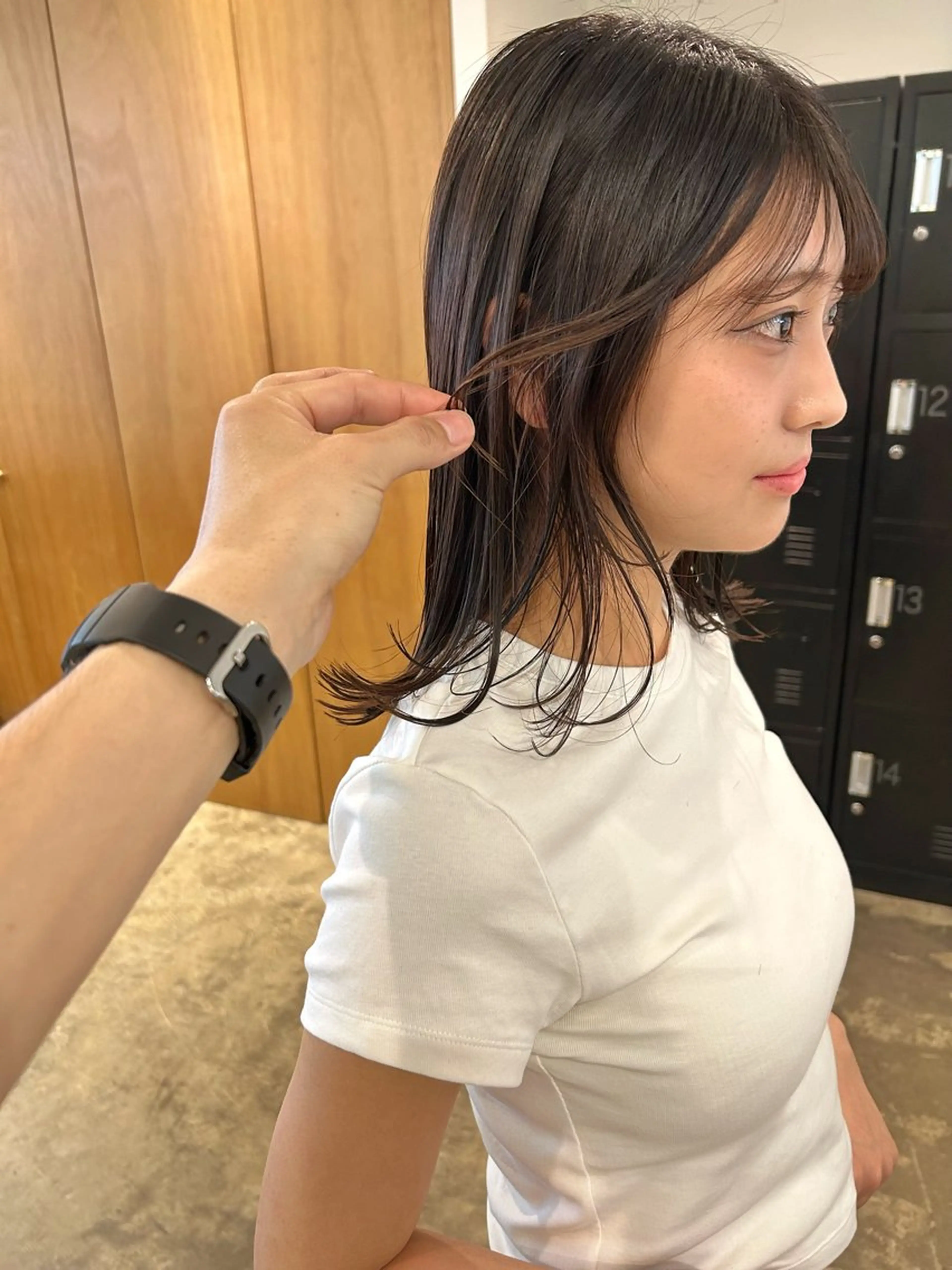 ミディアム ボブ くびれヘア カット カラーリスト菅野 竜矢🌈のヘアスタイル