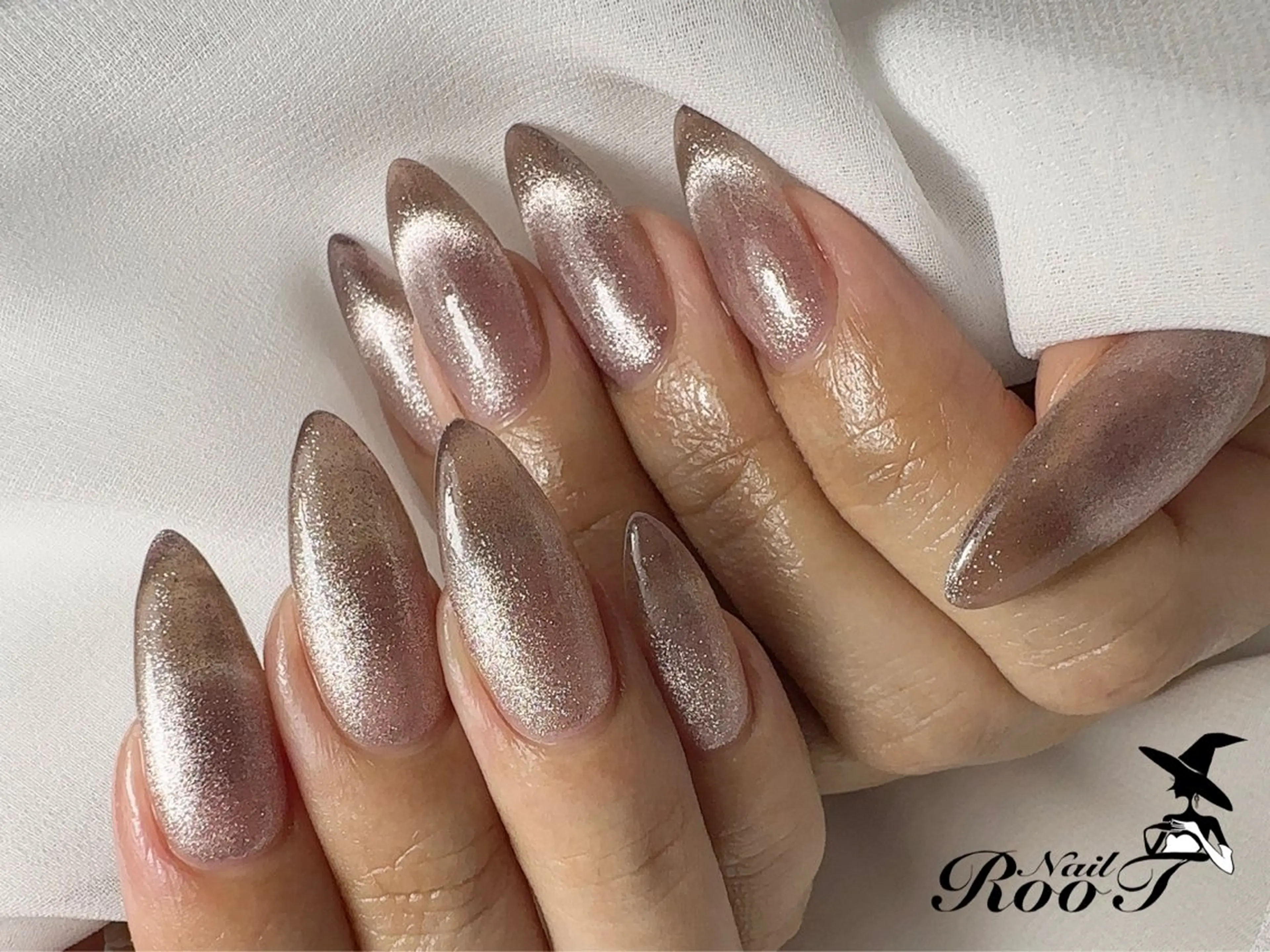 ネイル マグネットネイル ハンドネイル RooT Nailのネイルデザイン