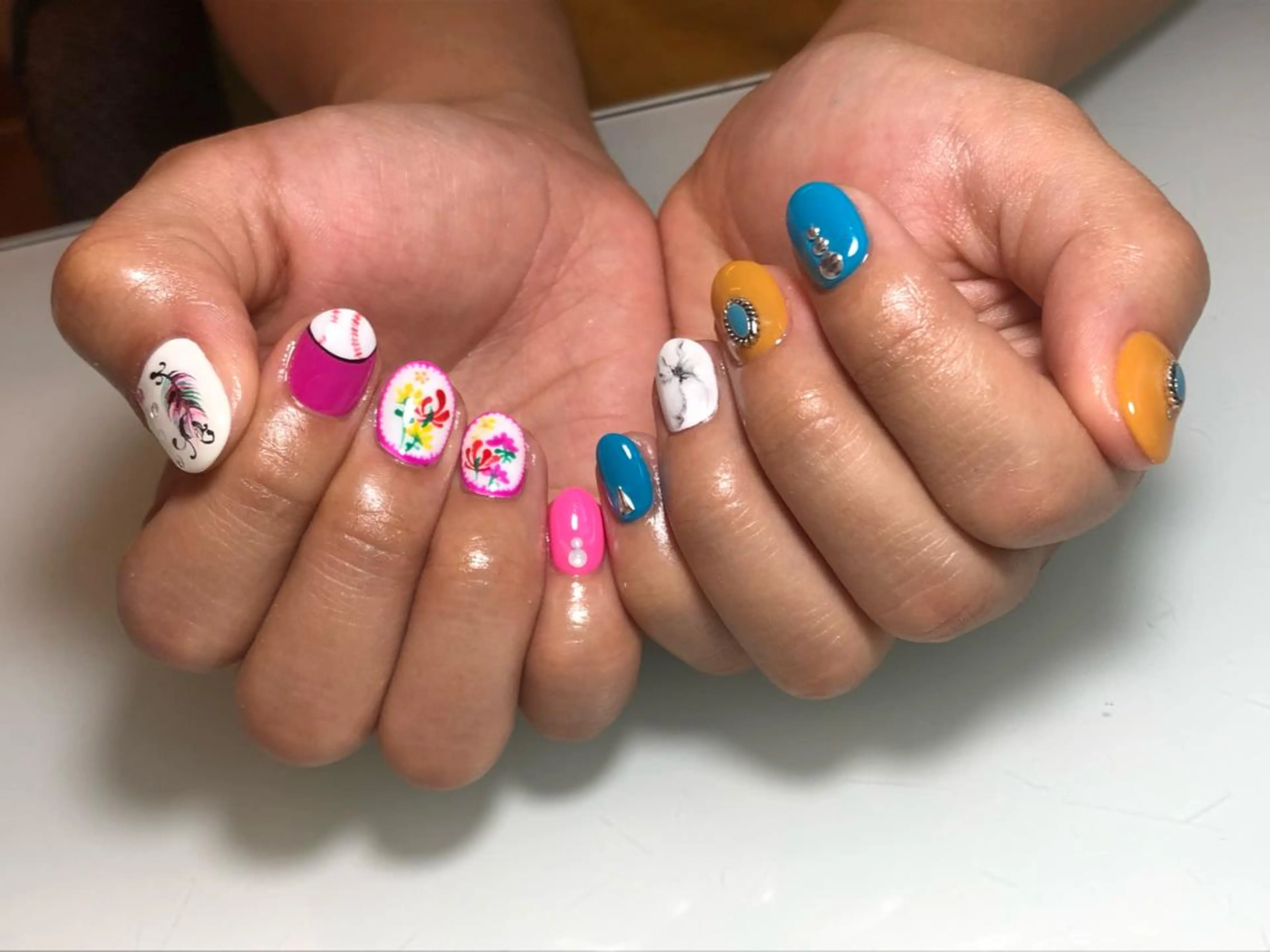 ネイル M nail はやまうららのネイルデザイン