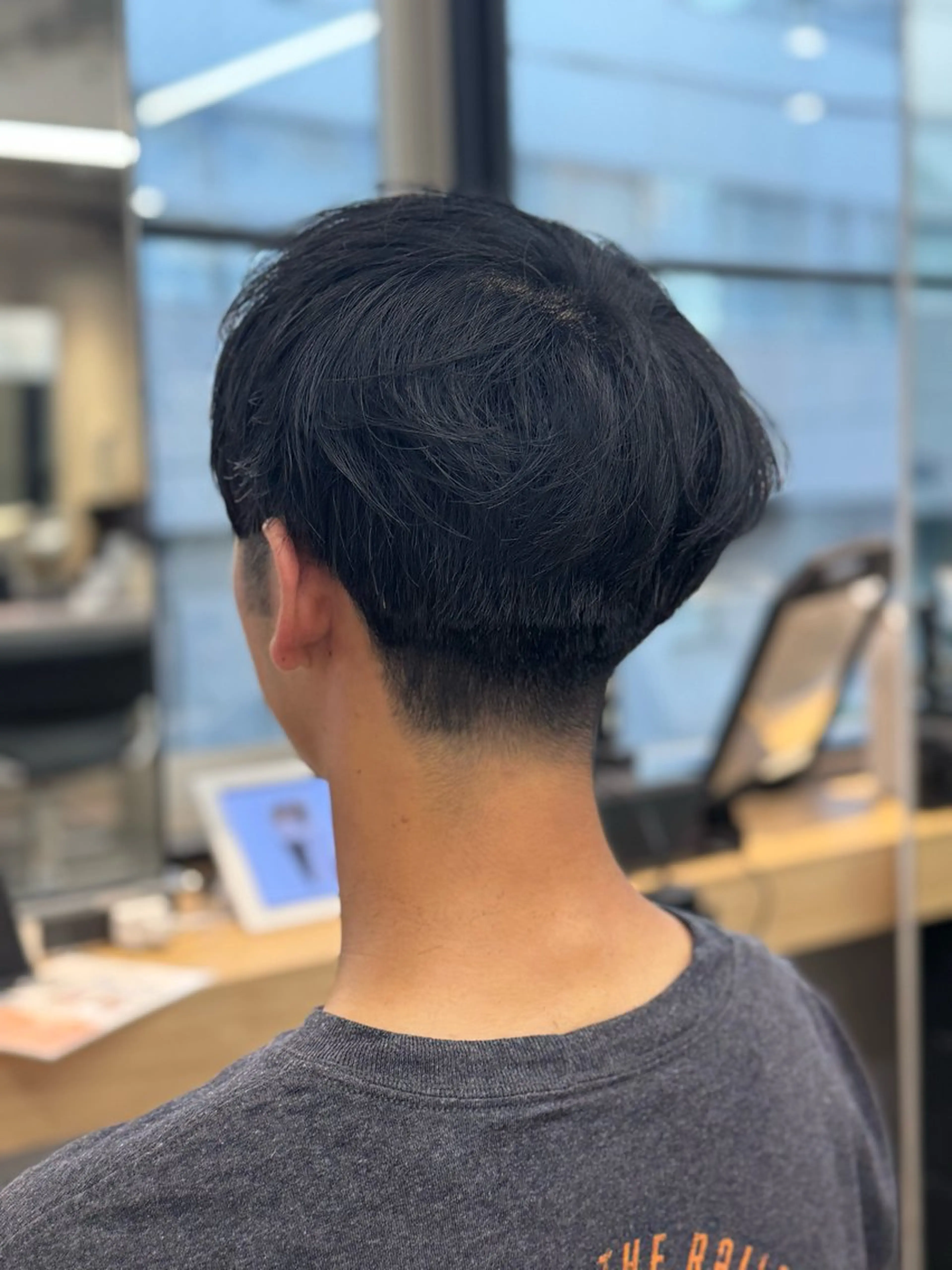 メンズ カット leo/ロング／ レイヤーカット⛈️のヘアスタイル