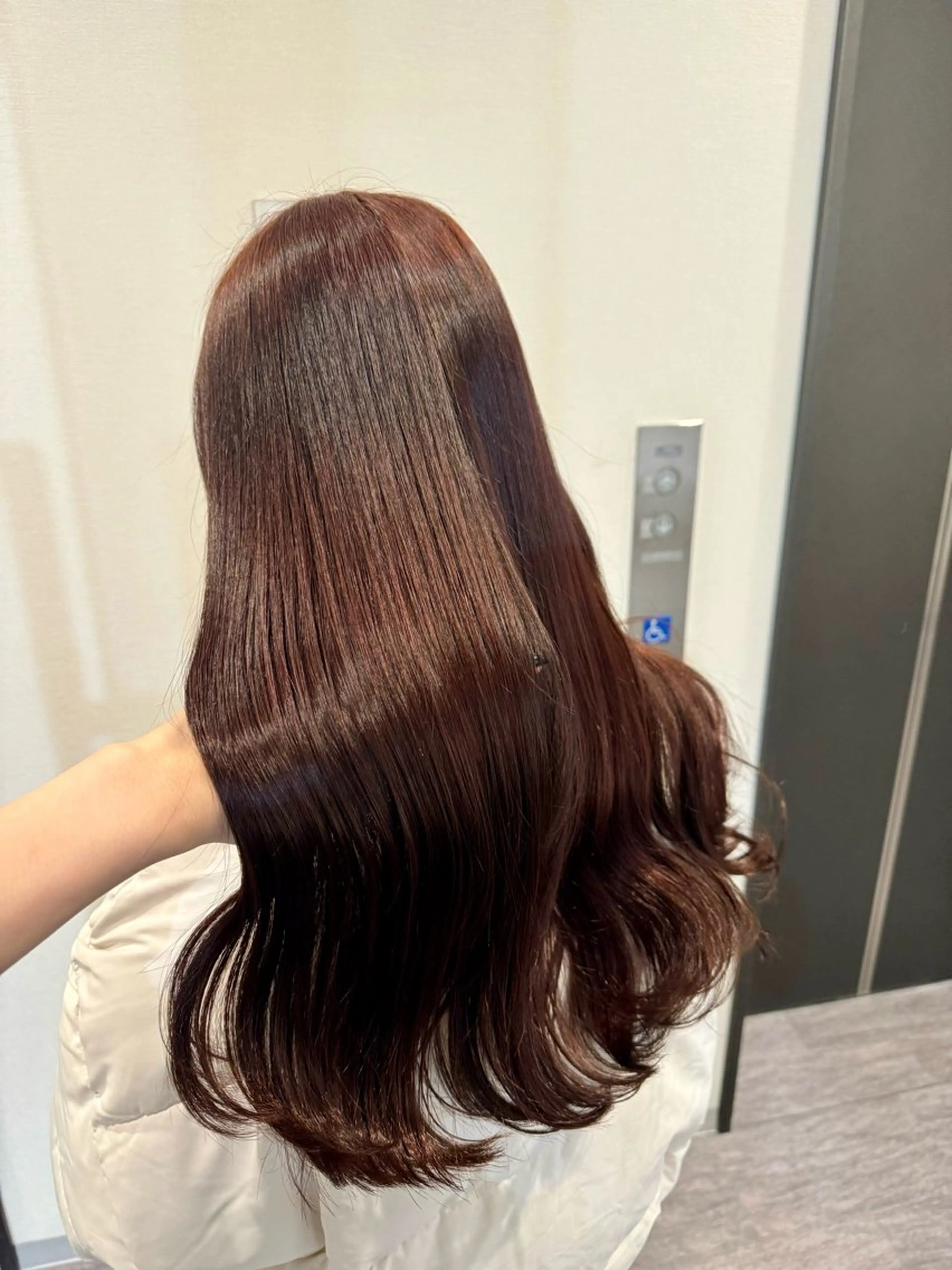 ロング カラー ブリーチ ダブルカラー ブリーチなしカラー トリートメント Dears 香芝店所属・関 優希のヘアスタイル