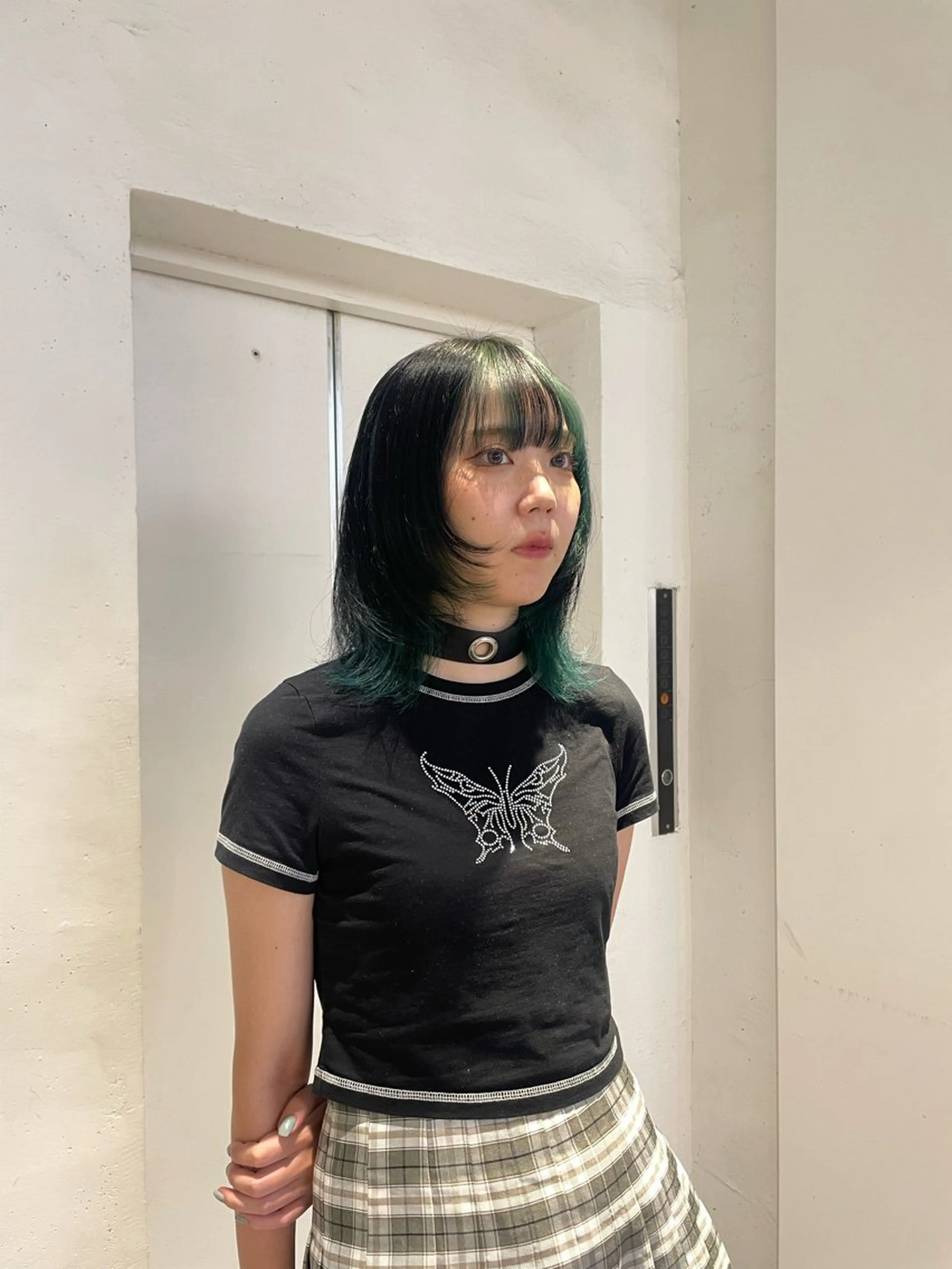 ショート カラー ヘアカラー 🌟暖色系ハイトーン 🌟AIのヘアスタイル