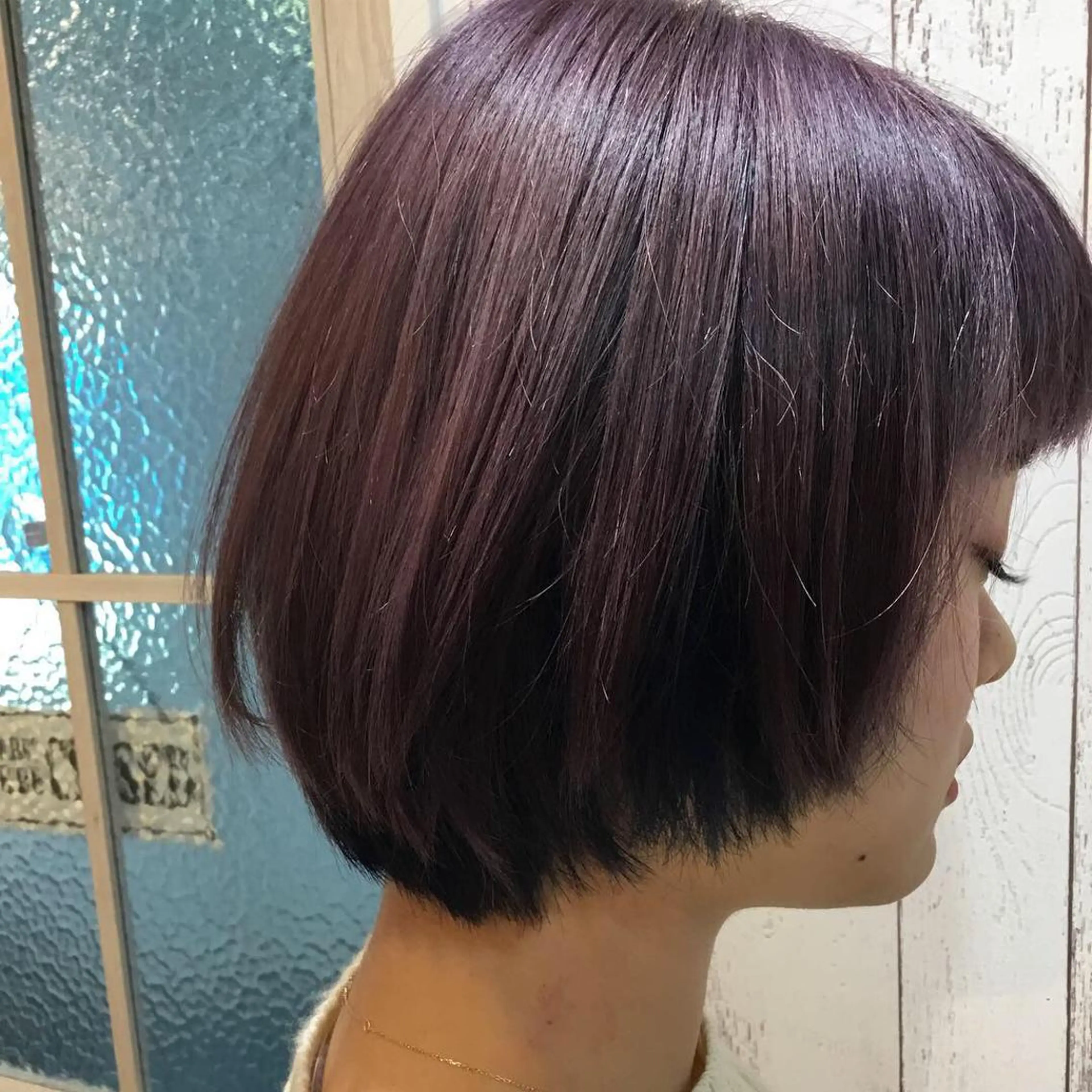 ショート カラー embrace エンブレイスのヘアスタイル