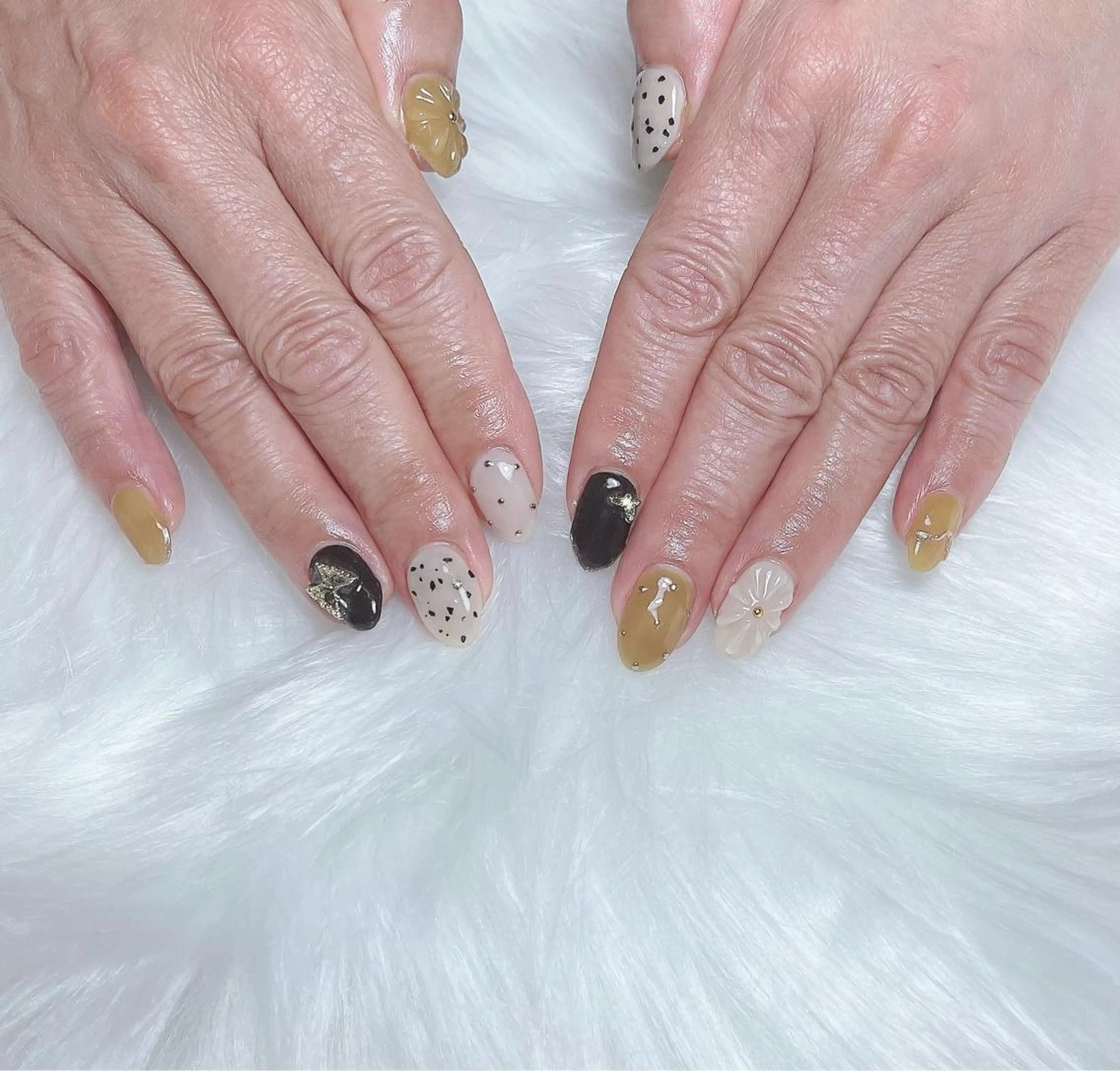 ネイル hairsalon556所属・hairsalon 556のネイルデザイン