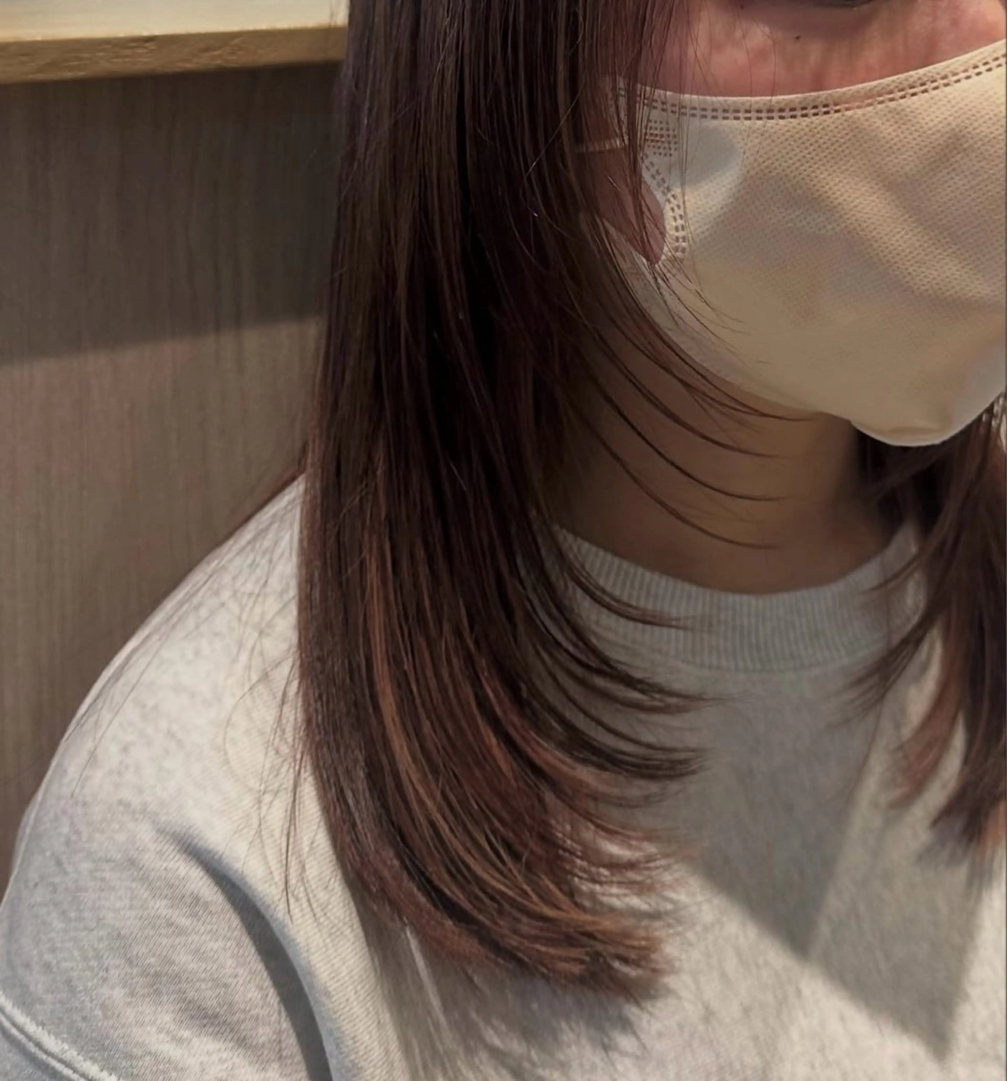 セミロング カラー viin〈ビン〉所属・ANNA🎀 杏菜のヘアスタイル