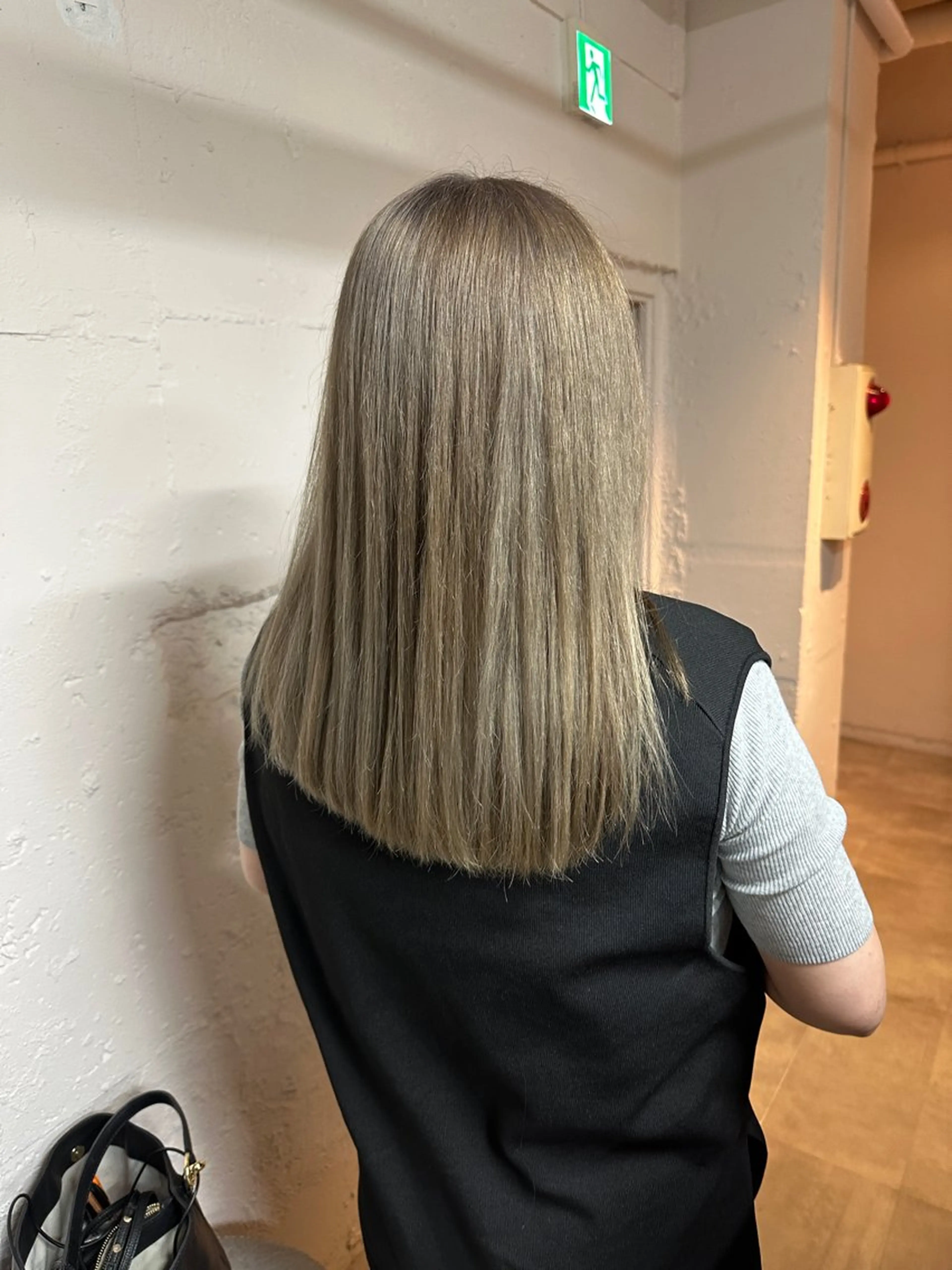 セミロング ヘアカラー ハイライト/ ブリーチ😈小倉😈のヘアスタイル