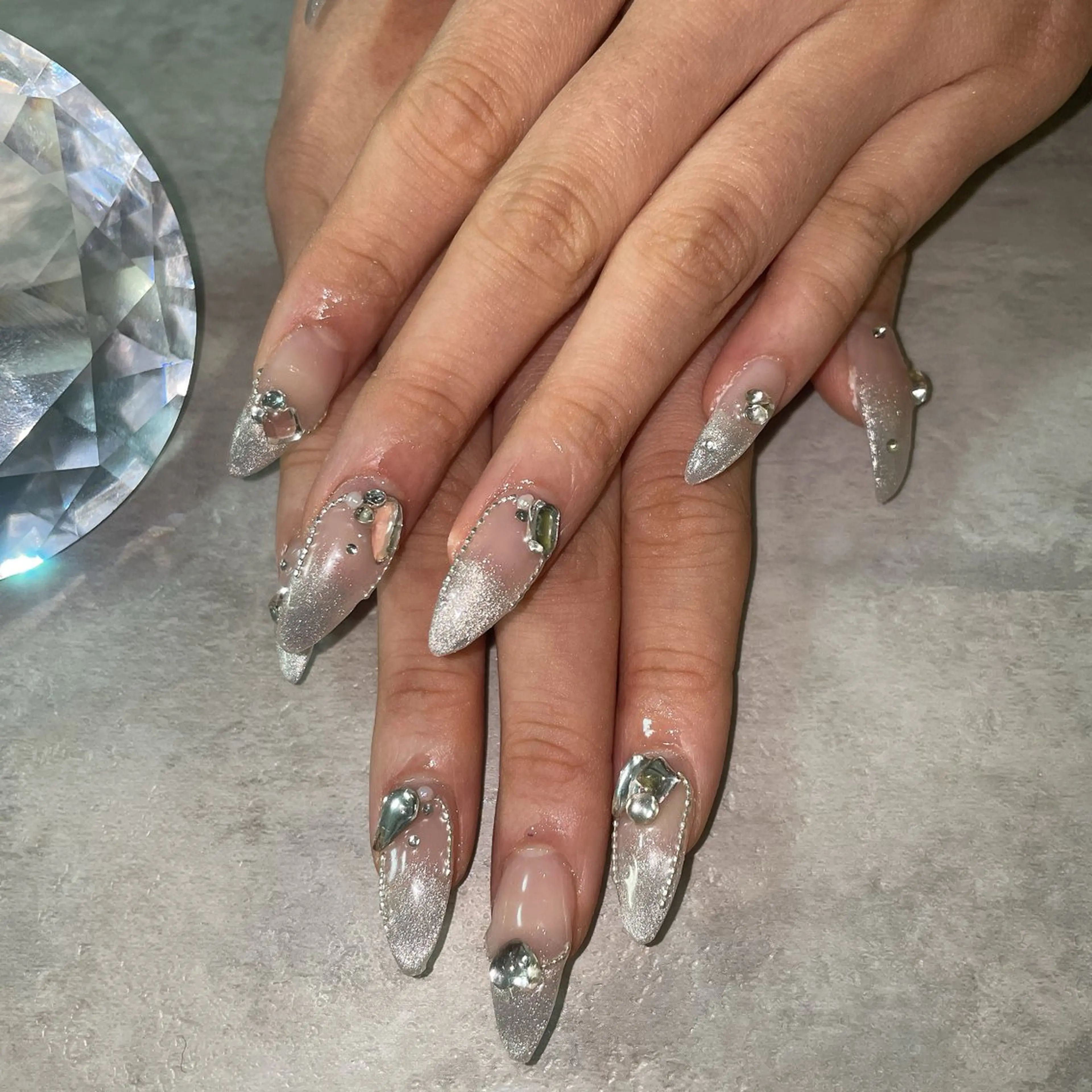 ネイル One Na1l ゆい☺︎のネイルデザイン