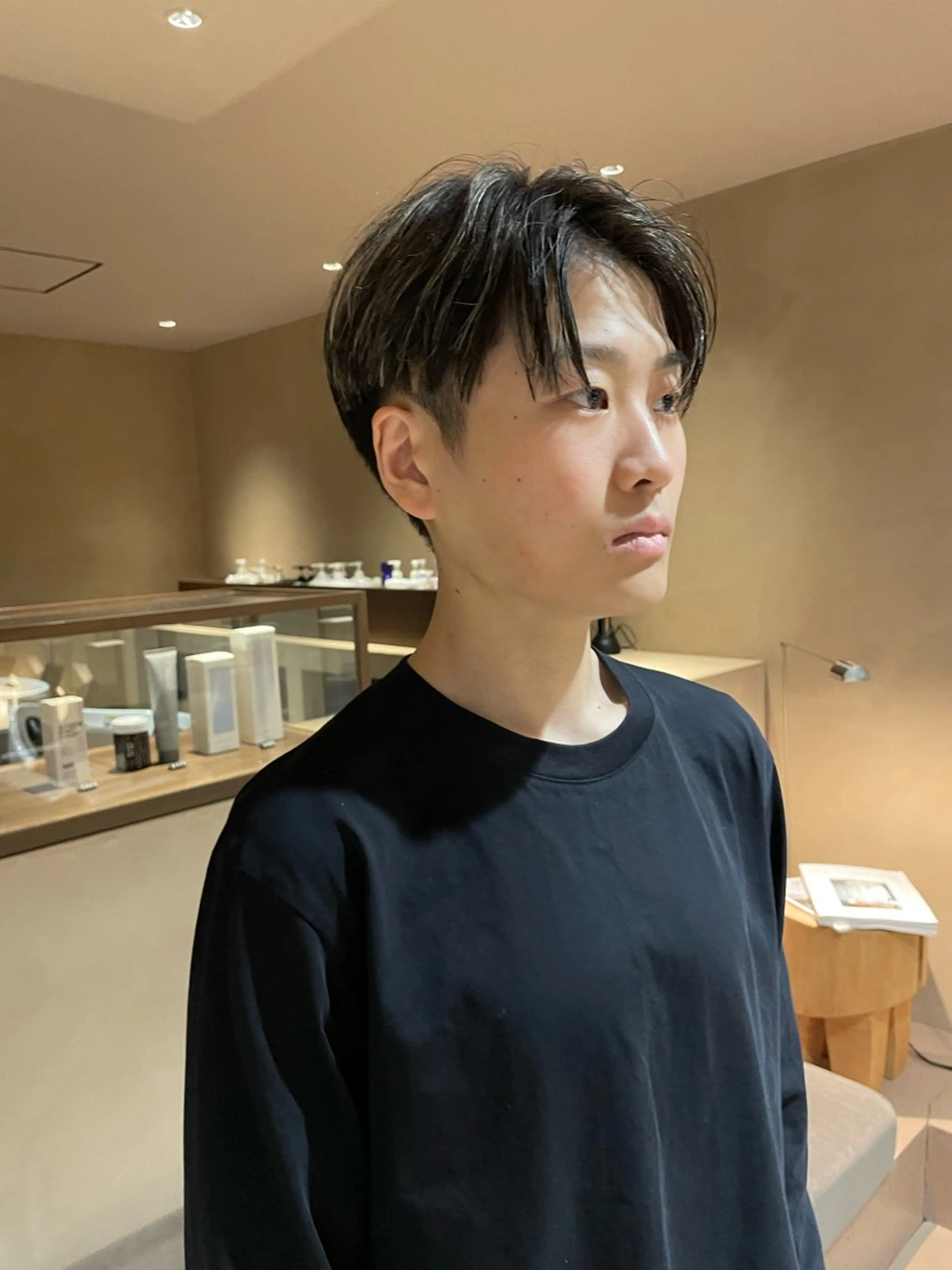 ショート カラー メンズ メンズ専門✂️ ROW徳田浩二のヘアスタイル