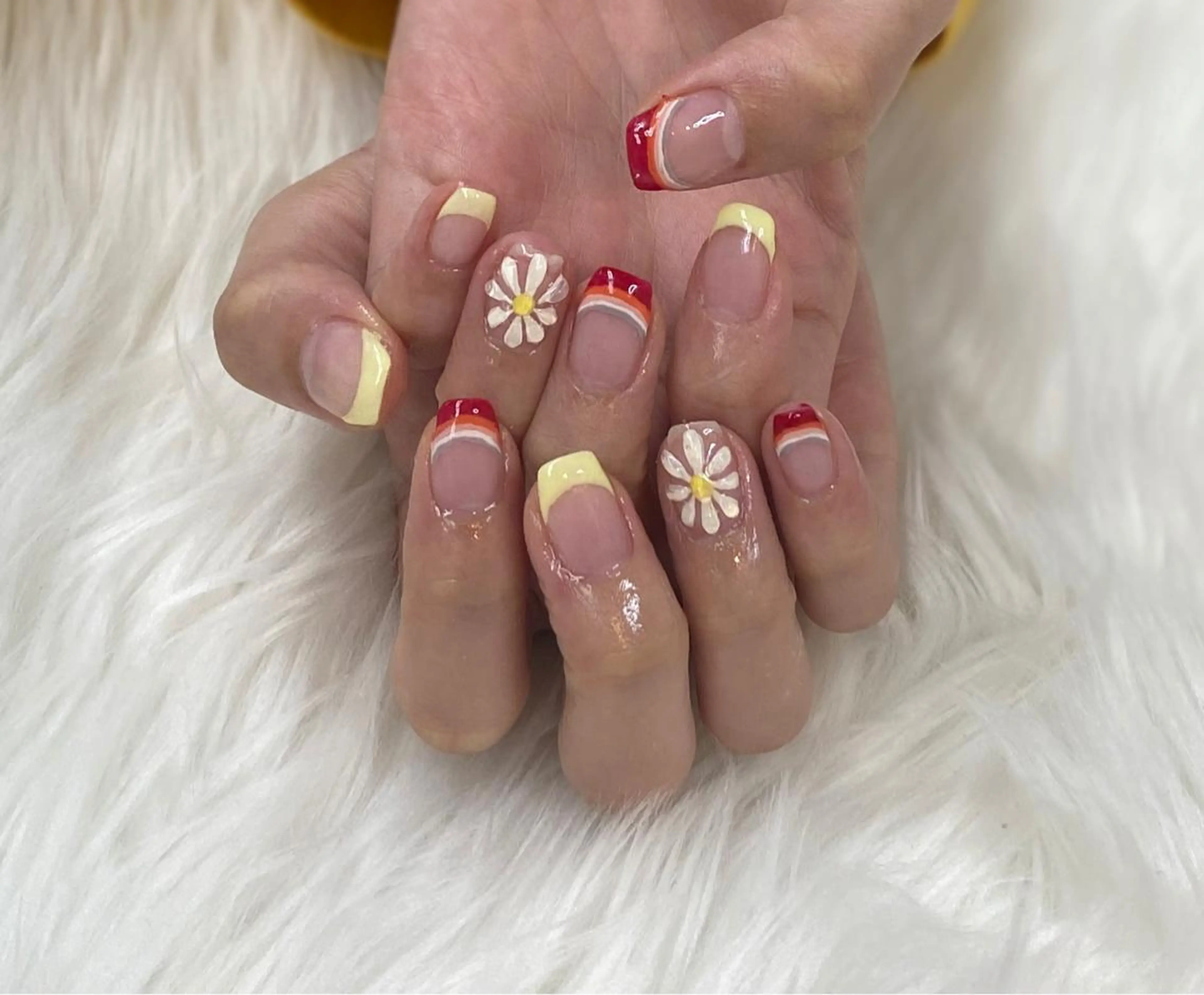 ネイル MARIANAIL マリアネイル所属・川上 真智子のネイルデザイン