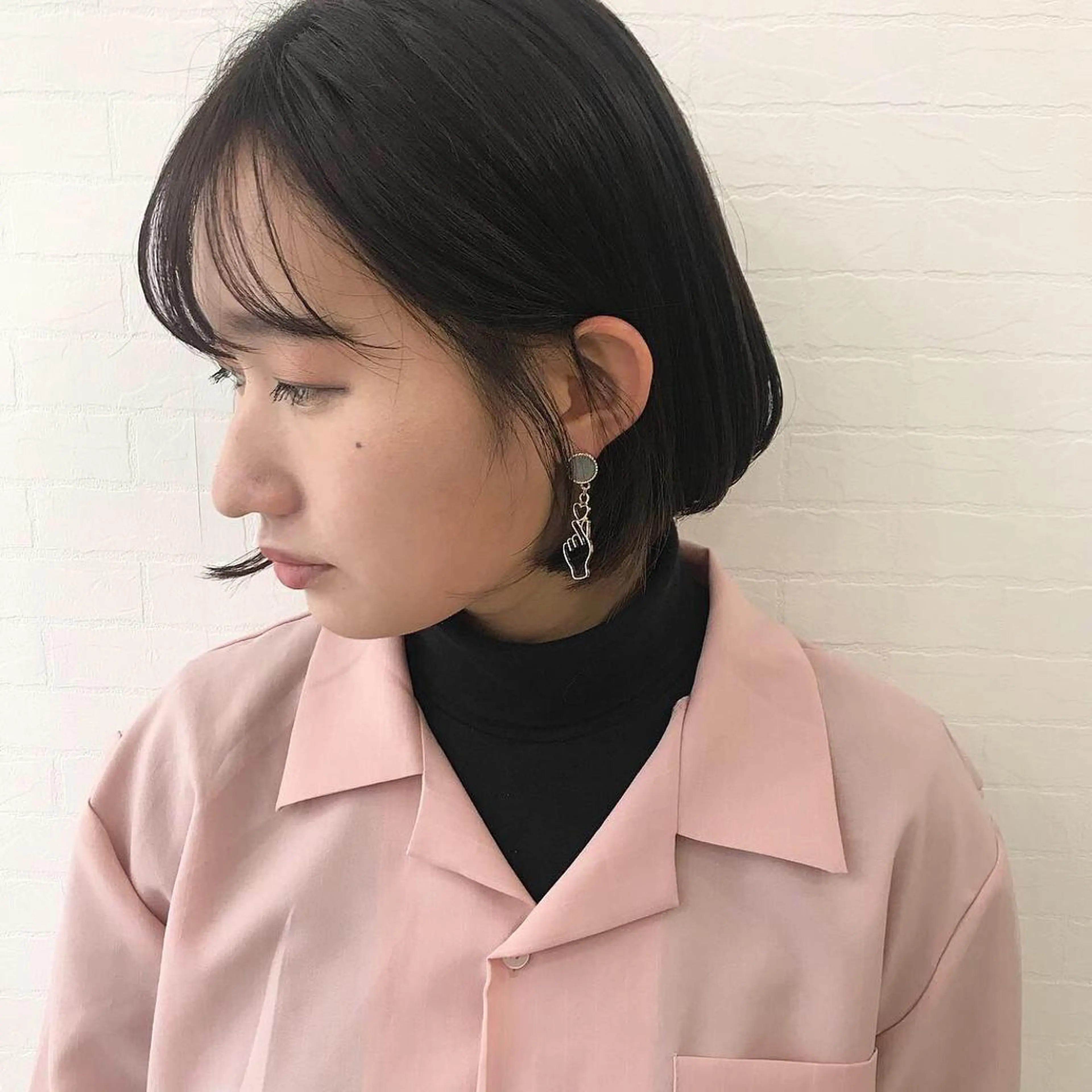 ミディアム カラー オリーブ/アッシュ やわらか透明感カラーのヘアスタイル