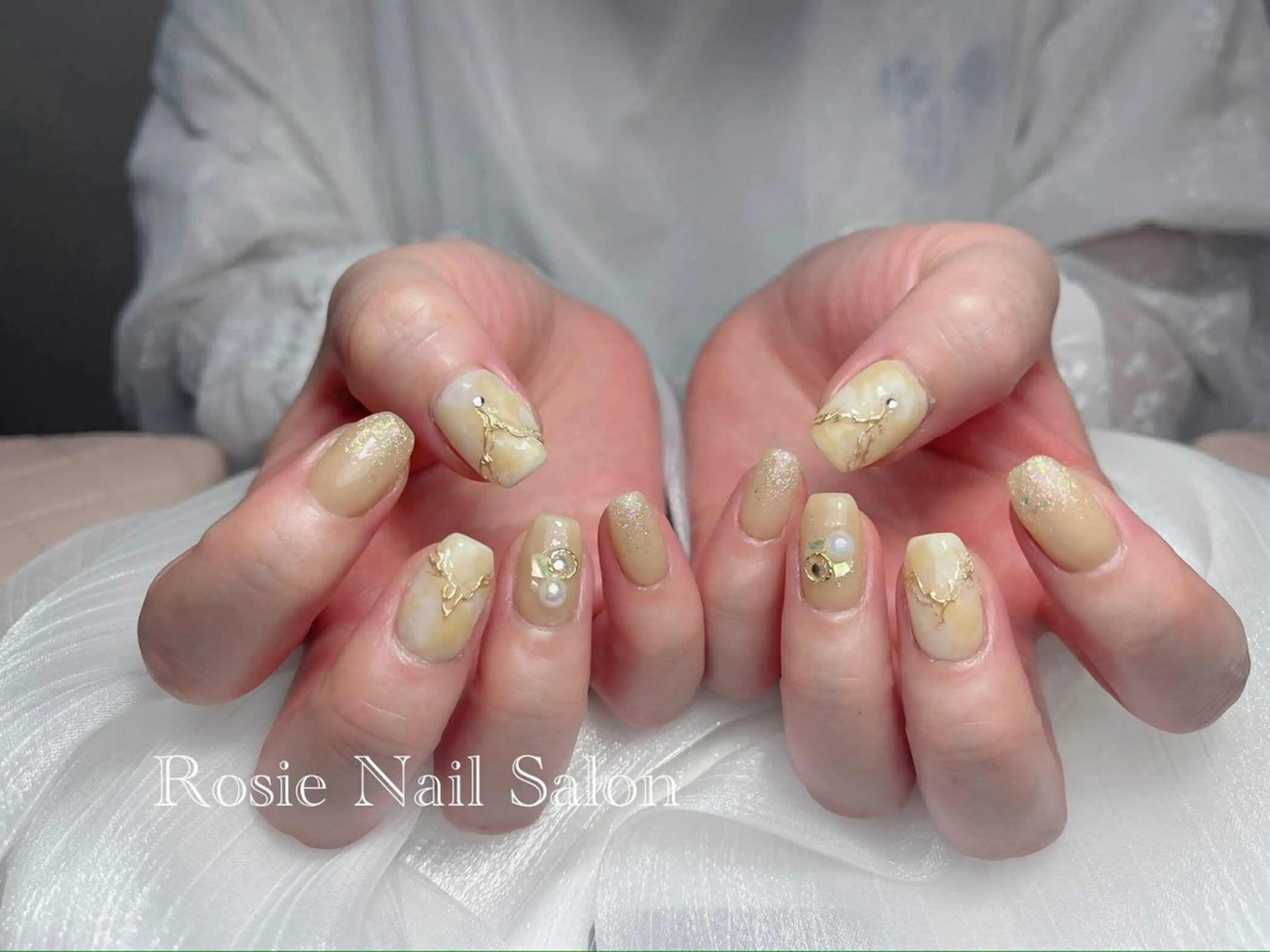 ネイル Rosie Nail サロン南越谷のネイルデザイン