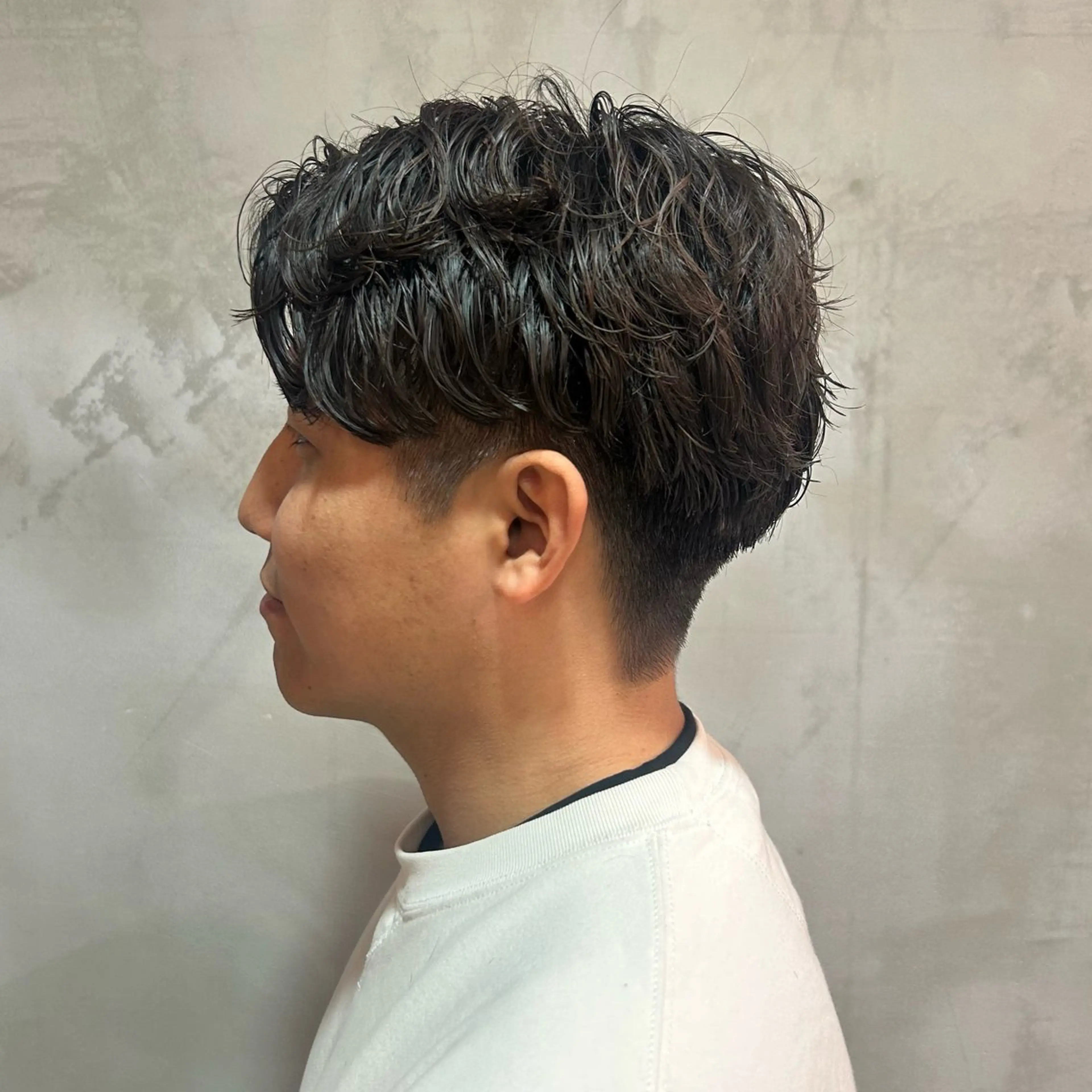 メンズ カット パーマ 前隈 のりかのヘアスタイル