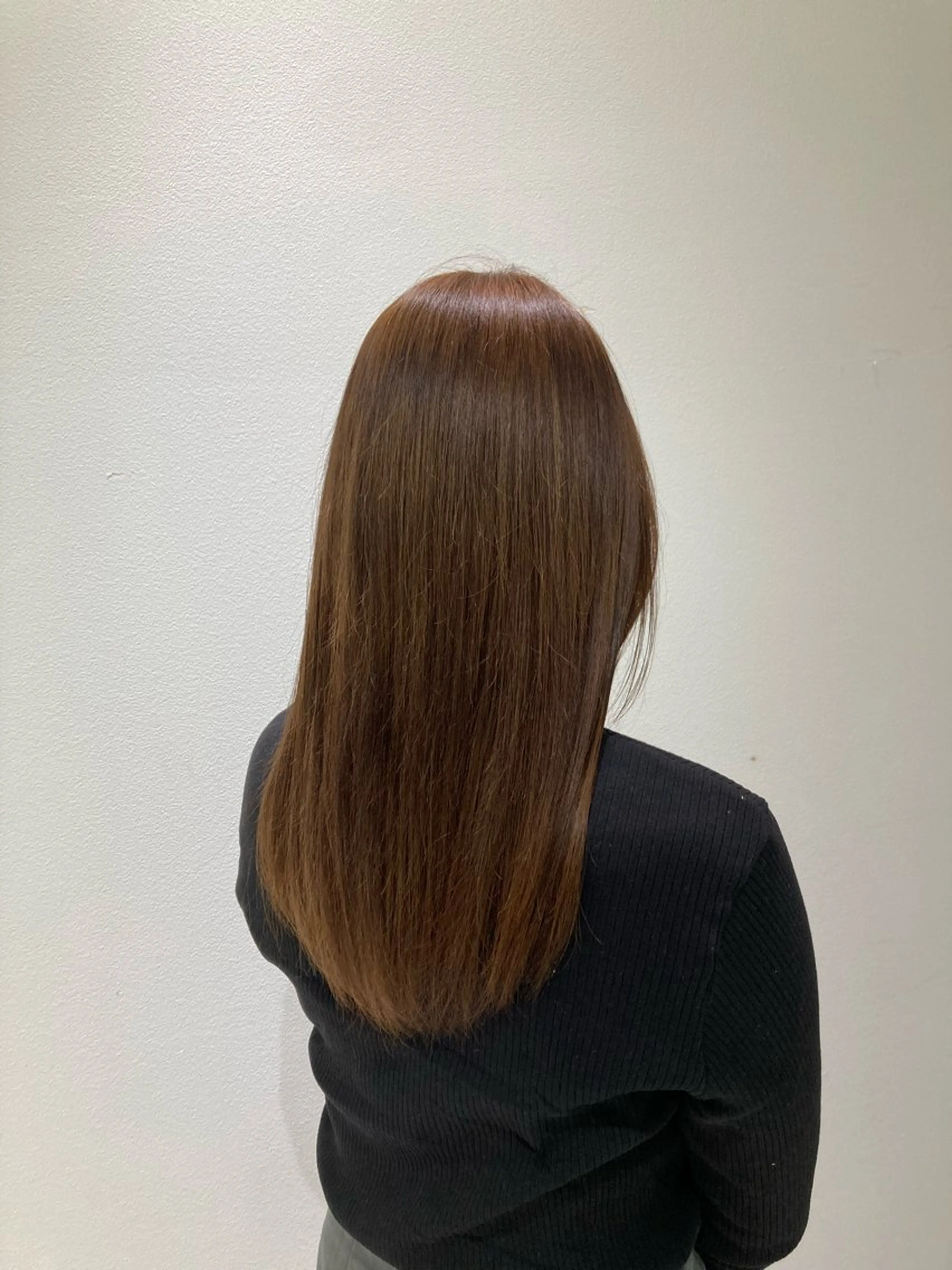 ロング カラー 上杉 梨緒のヘアスタイル