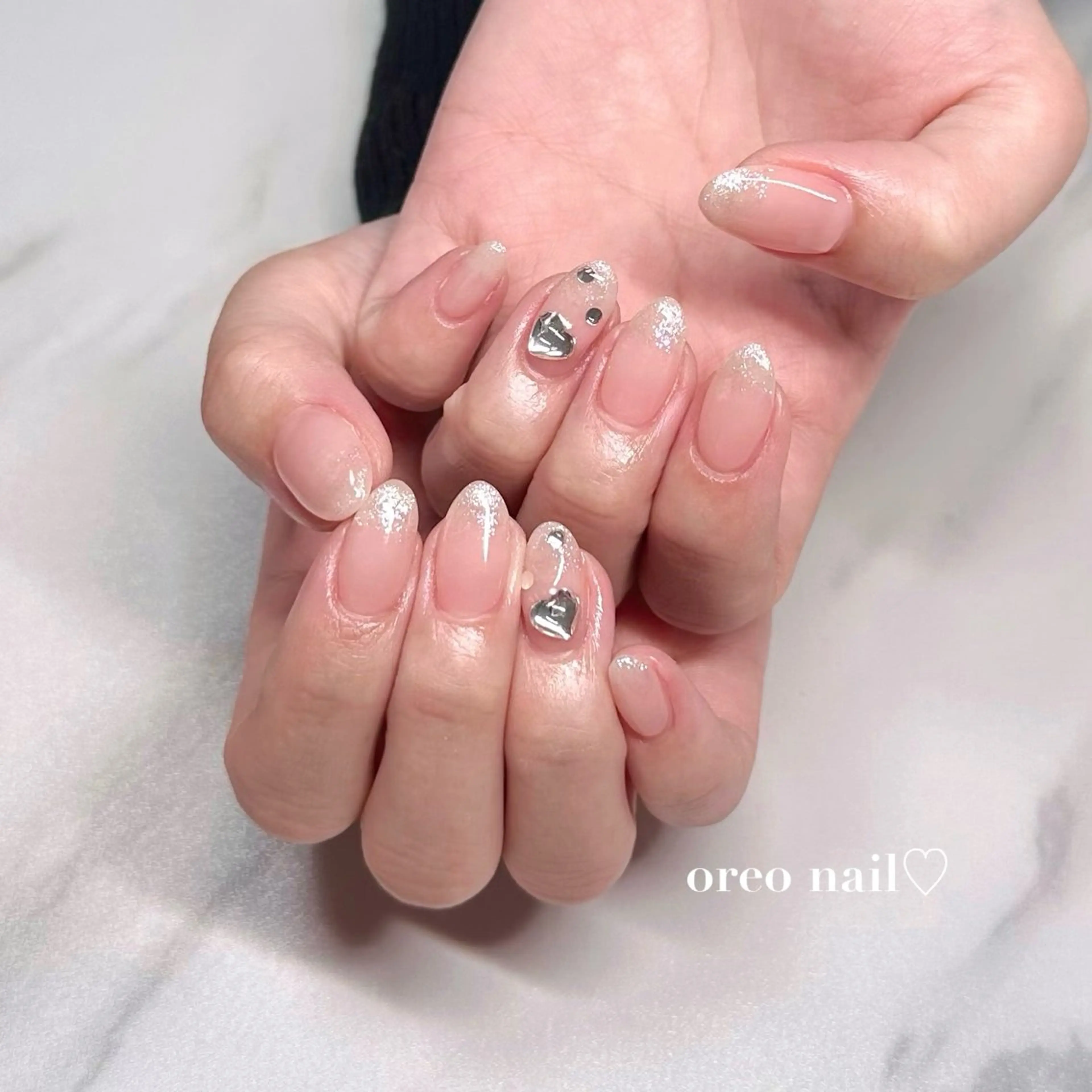ネイル ガーリー グラデーション ハート キラキラネイル ラメ(グリッター) ハンドネイル oreo salon miyu 池袋のネイルデザイン