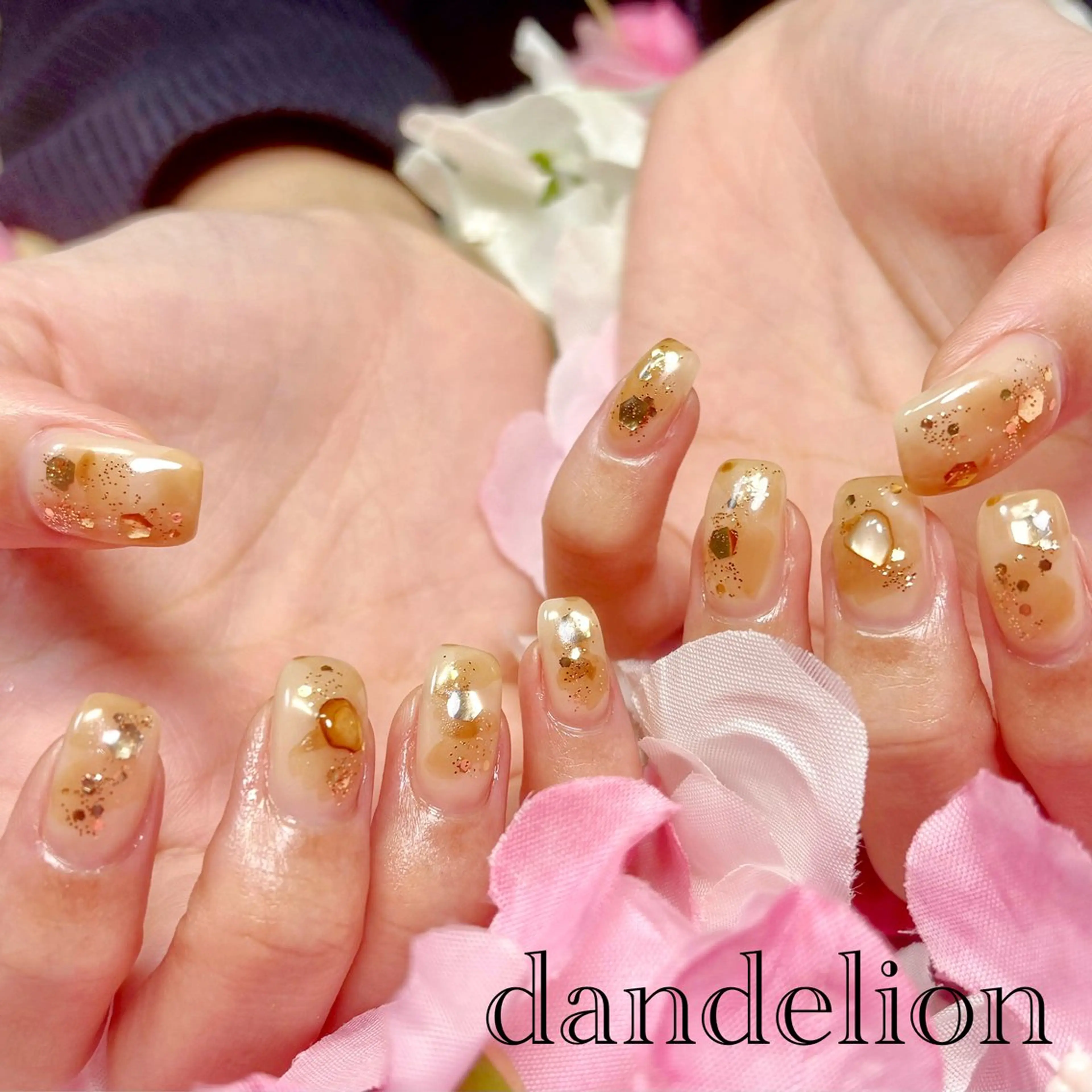 ネイル ハンドネイル ハンドケア dandelion ダンデライオンのネイルデザイン