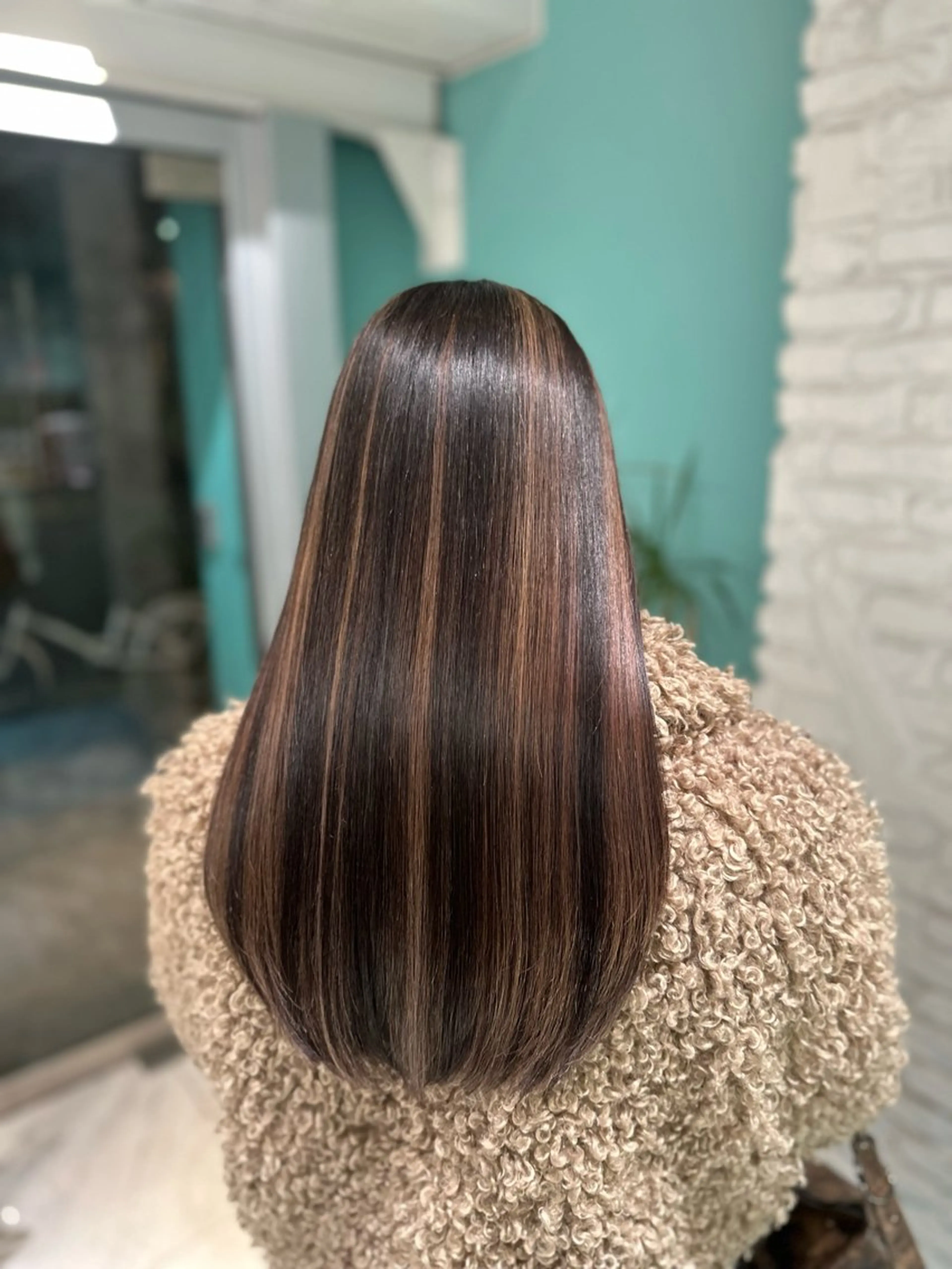 ロング カラー 透明感カラー ハイライトカラー ハイライト ヘアカラー LeeHorie MIUのヘアスタイル