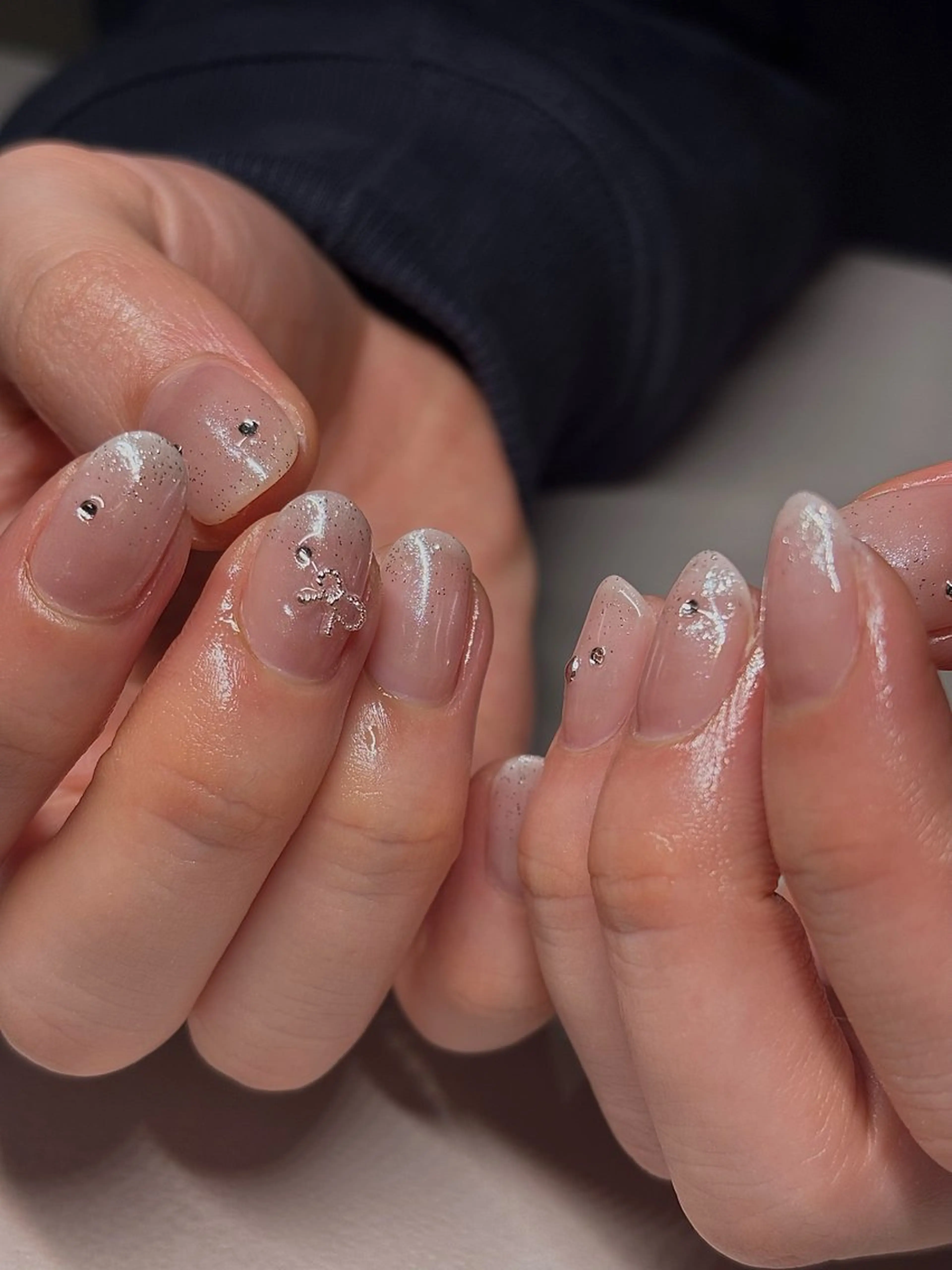 ネイル 🫧ユキ🫧 持込OK/平日夜&土のネイルデザイン