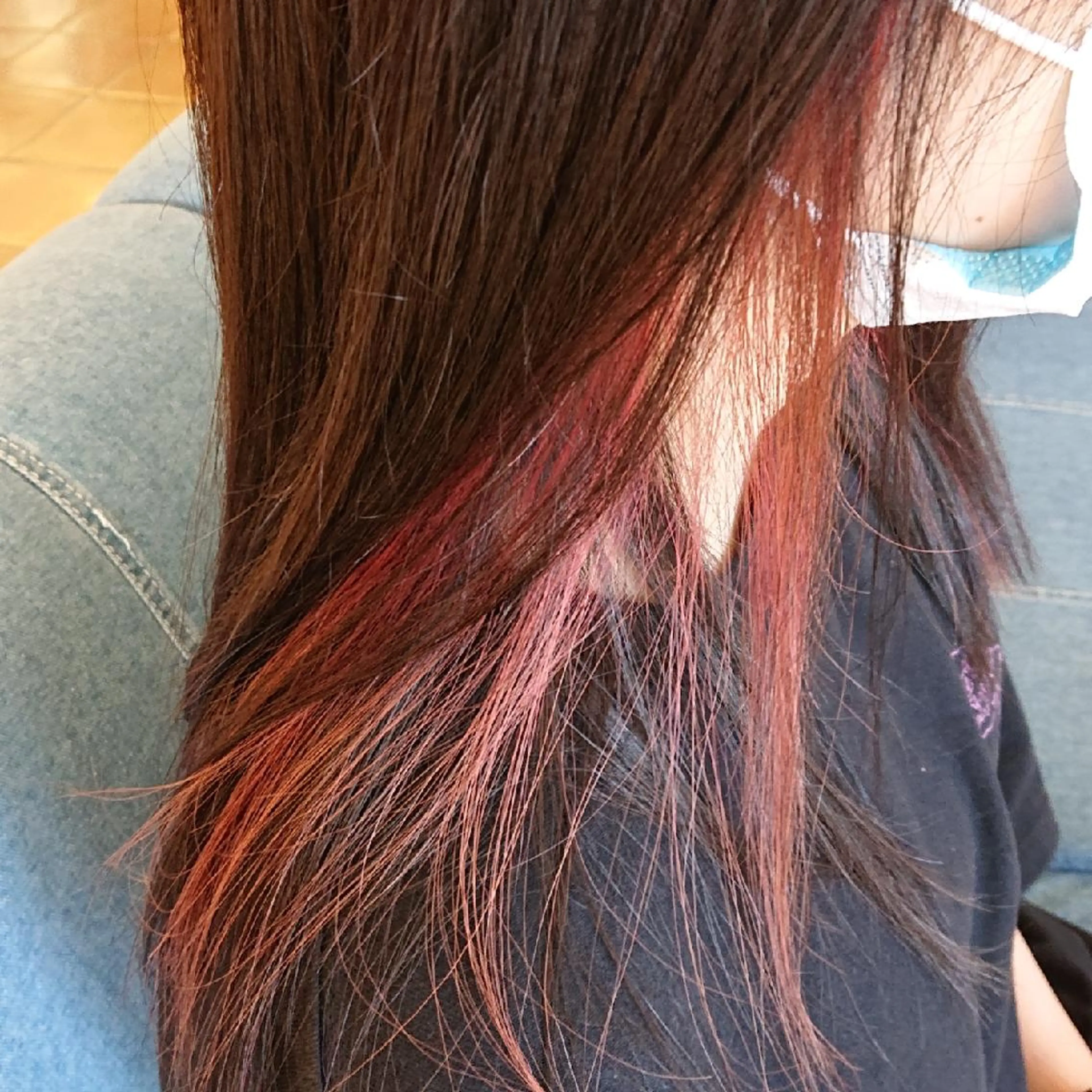 💮耳かけた時に可愛いピアスカラー💮カット & ピアスカラー🌺の写真