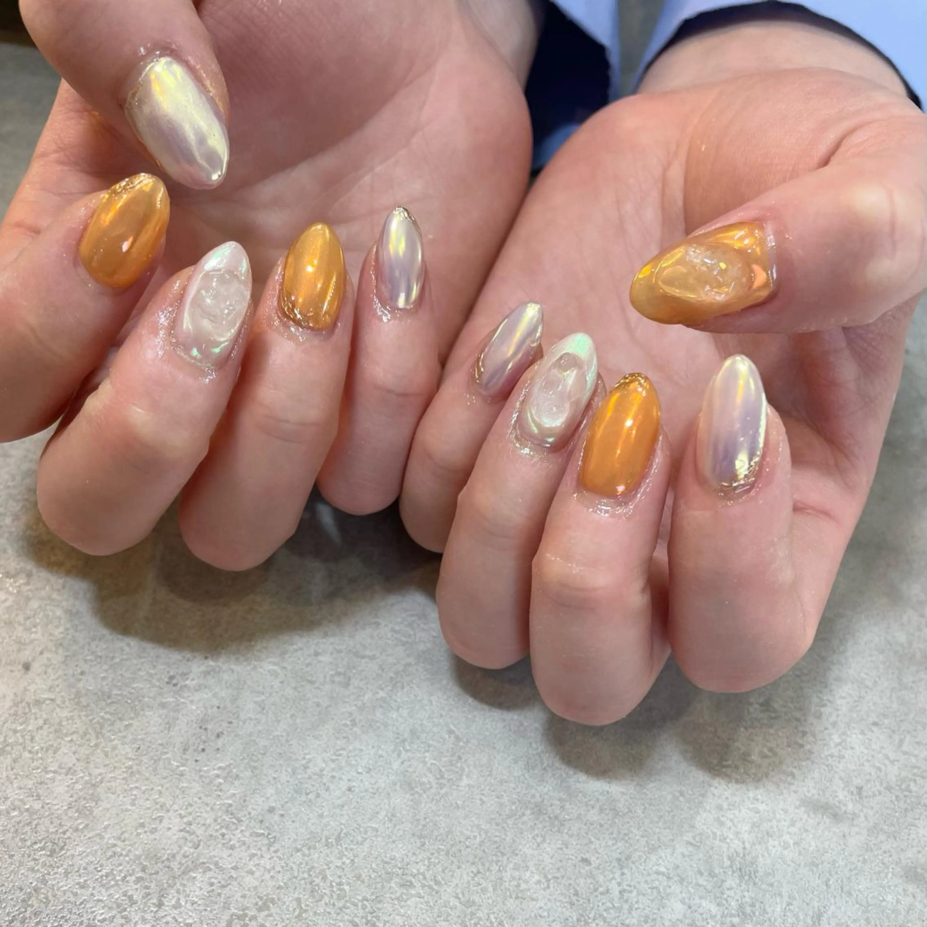 ネイル オーロラネイル Nail Salon Gummi.のネイルデザイン